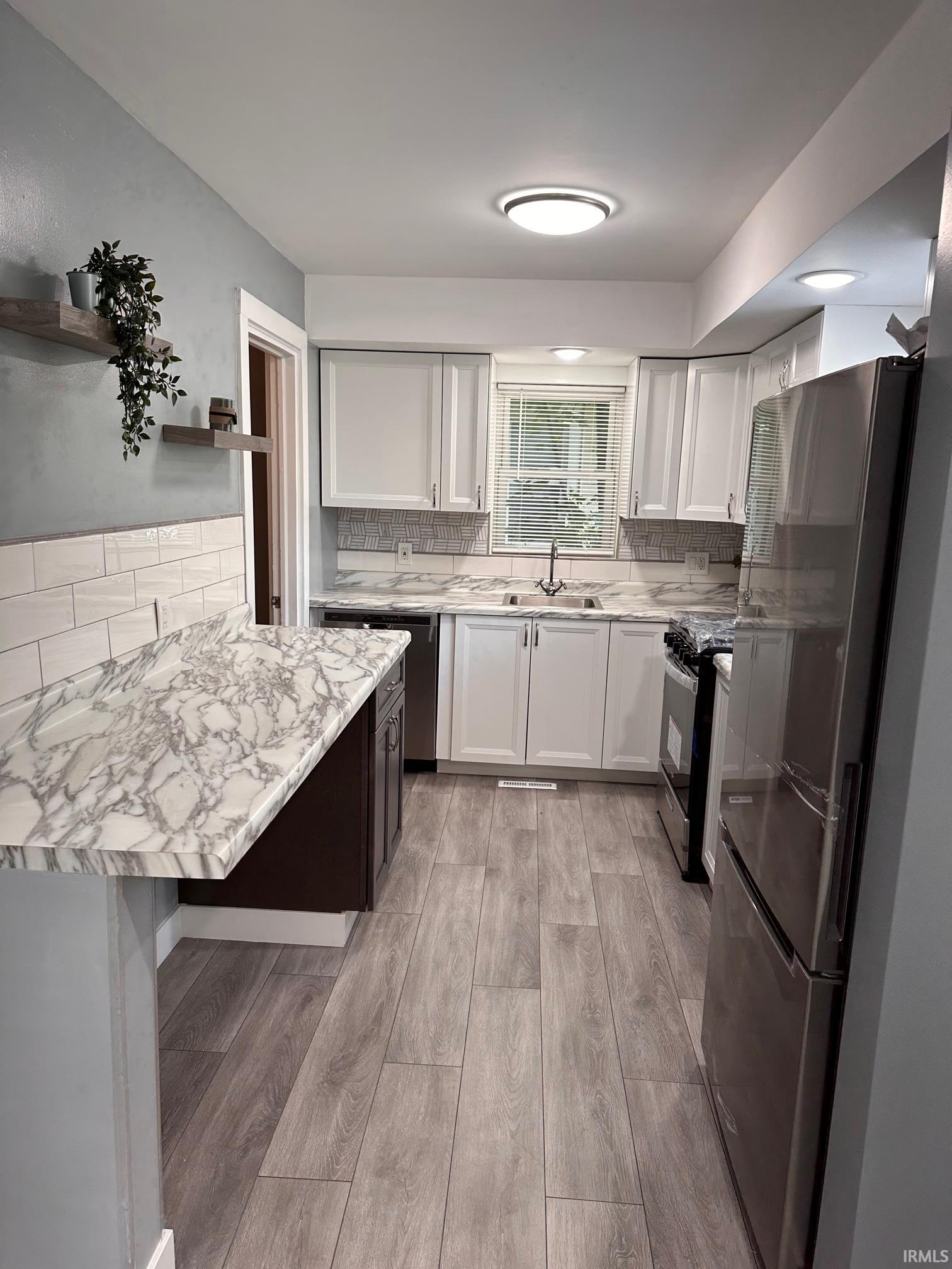 1329 Fremont