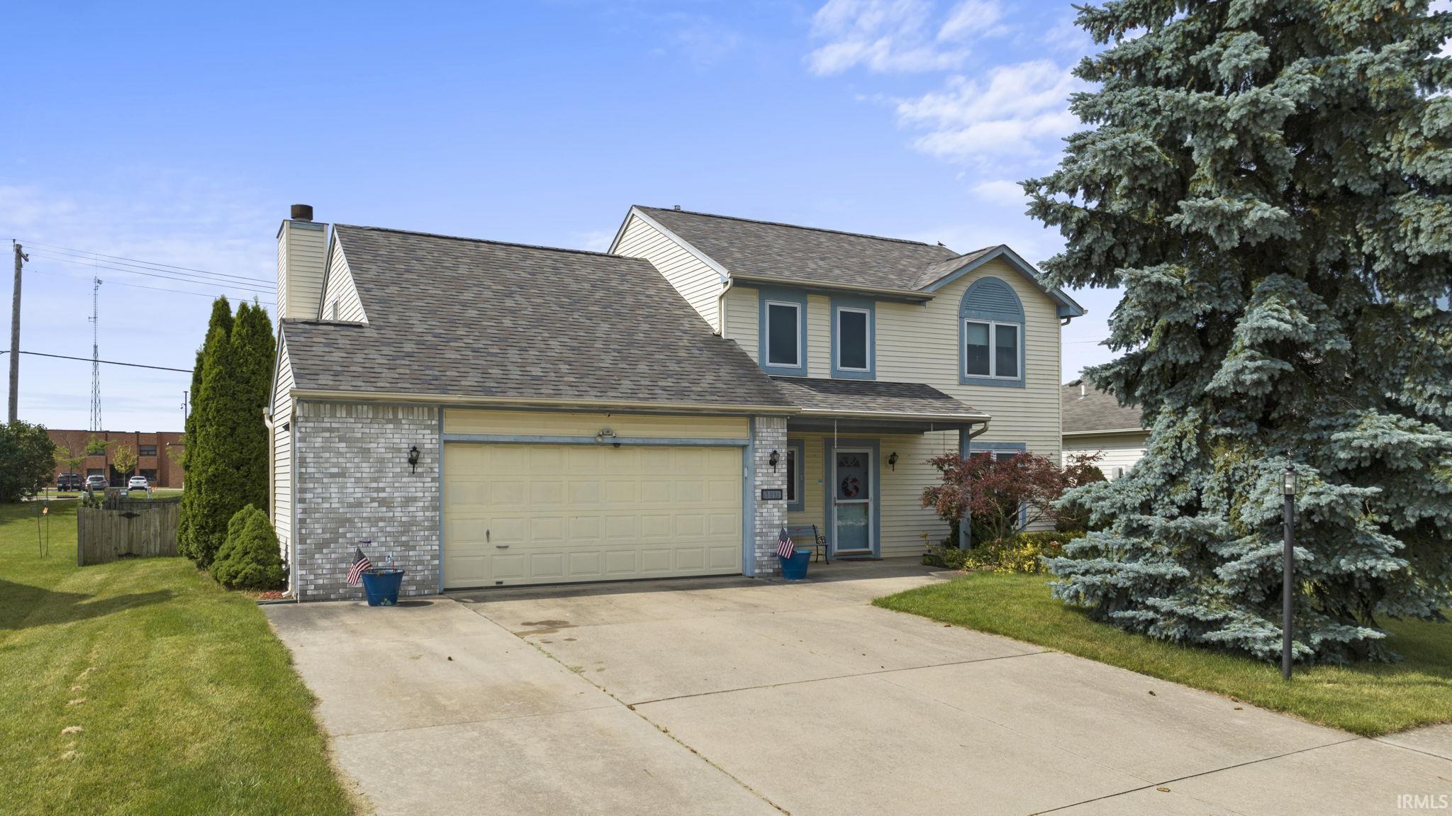 3611 Winding River
