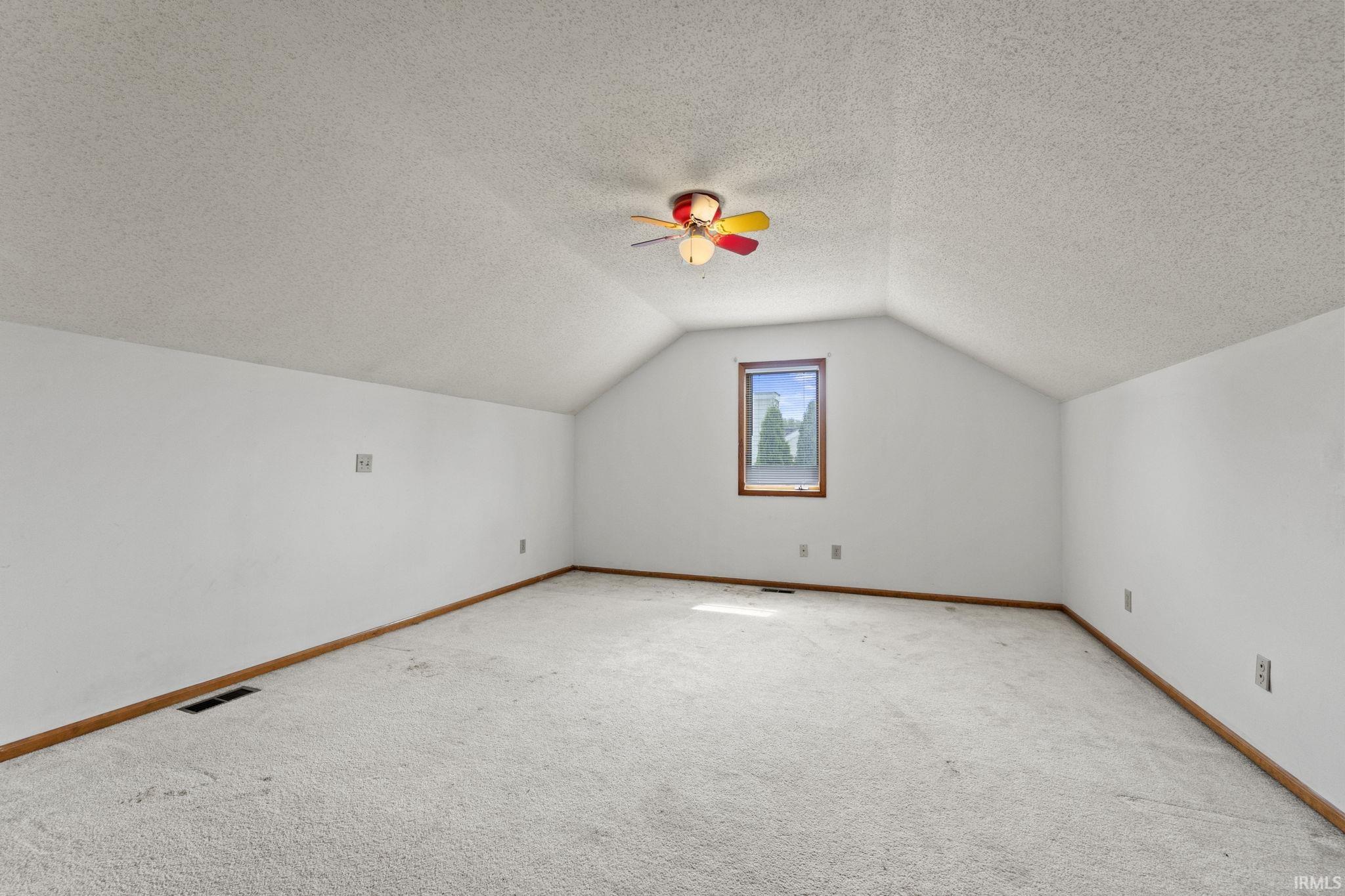 3611 Winding River