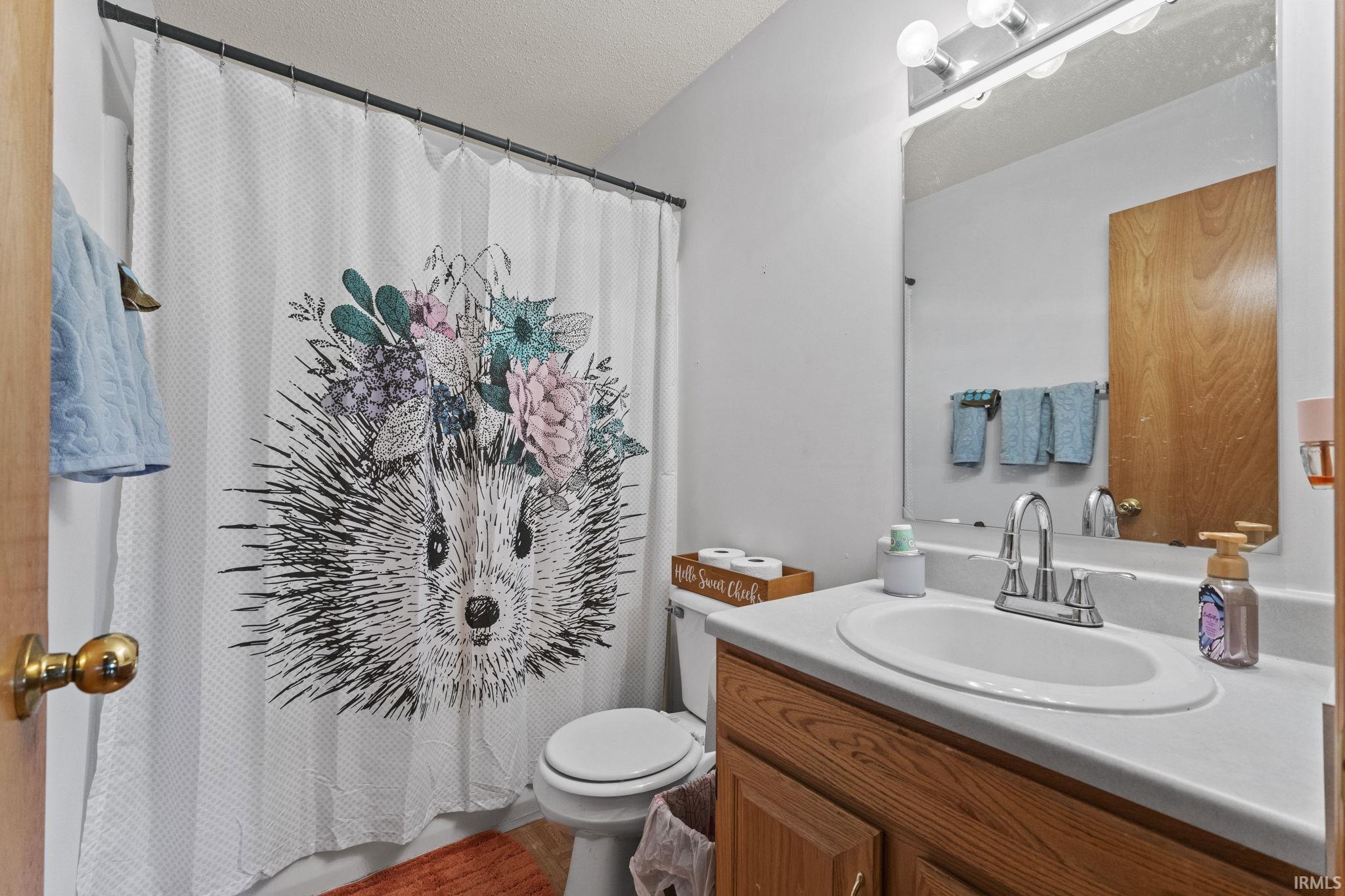 3611 Winding River