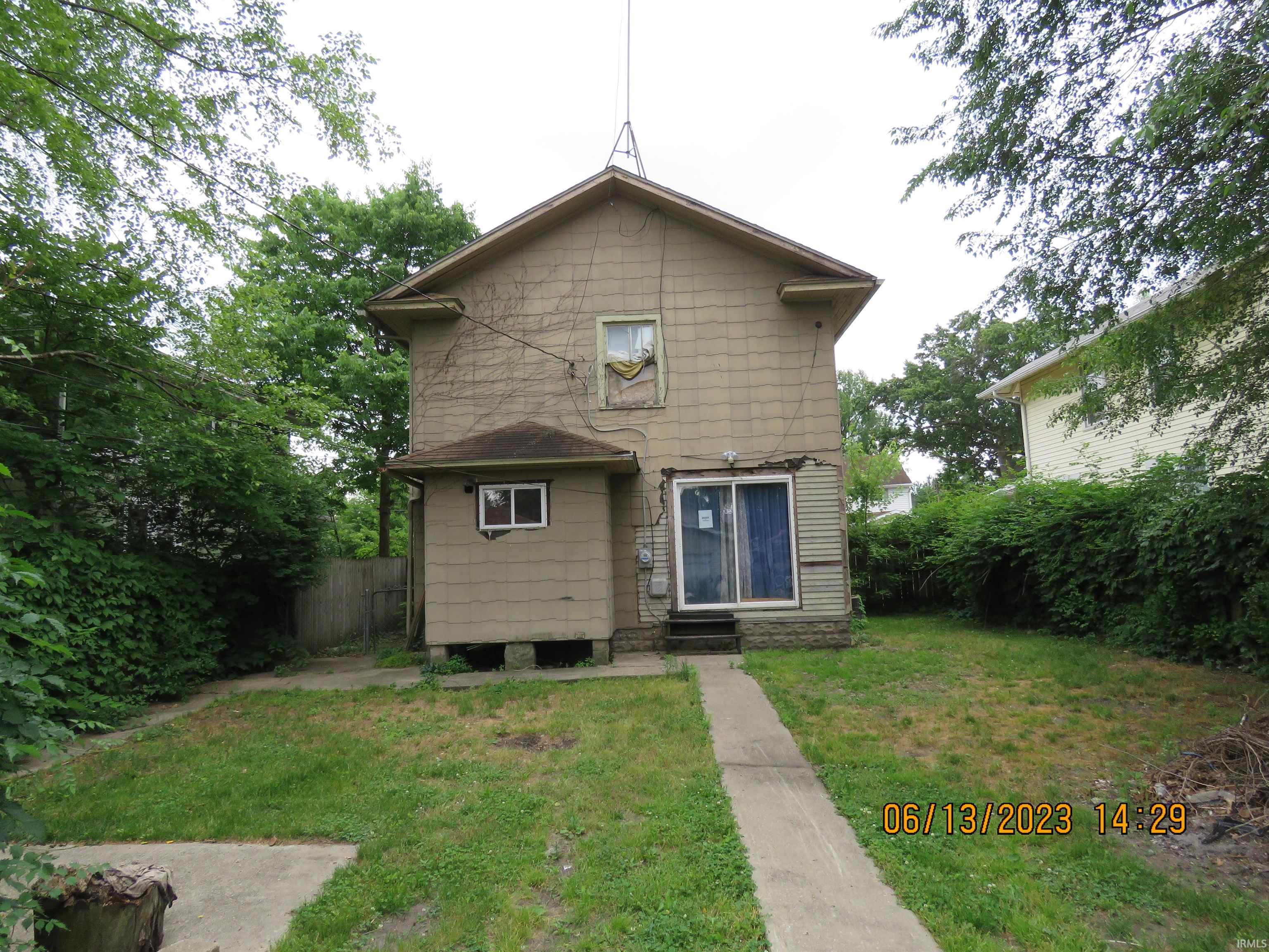 1325 Randolph
