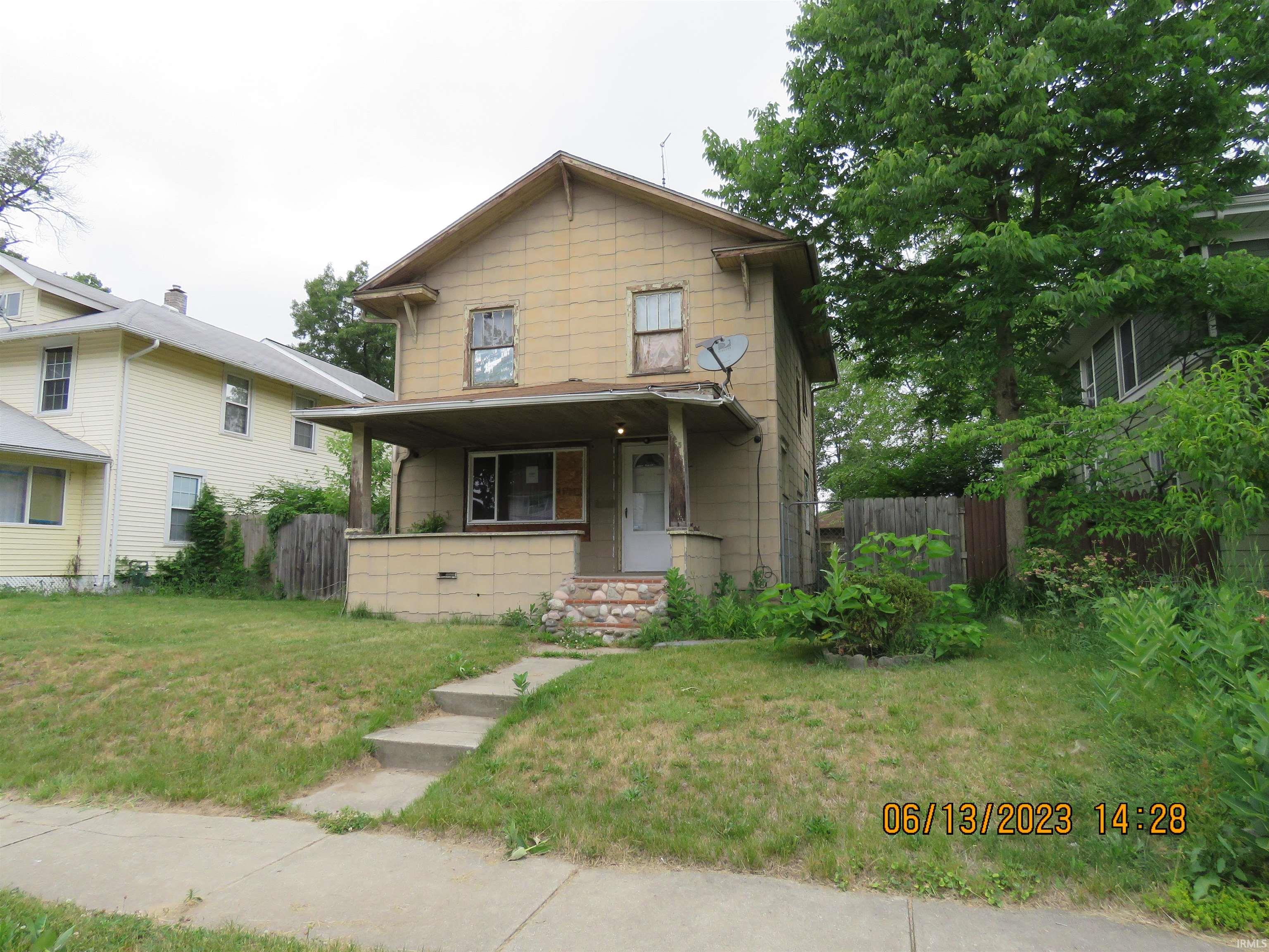 1325 Randolph