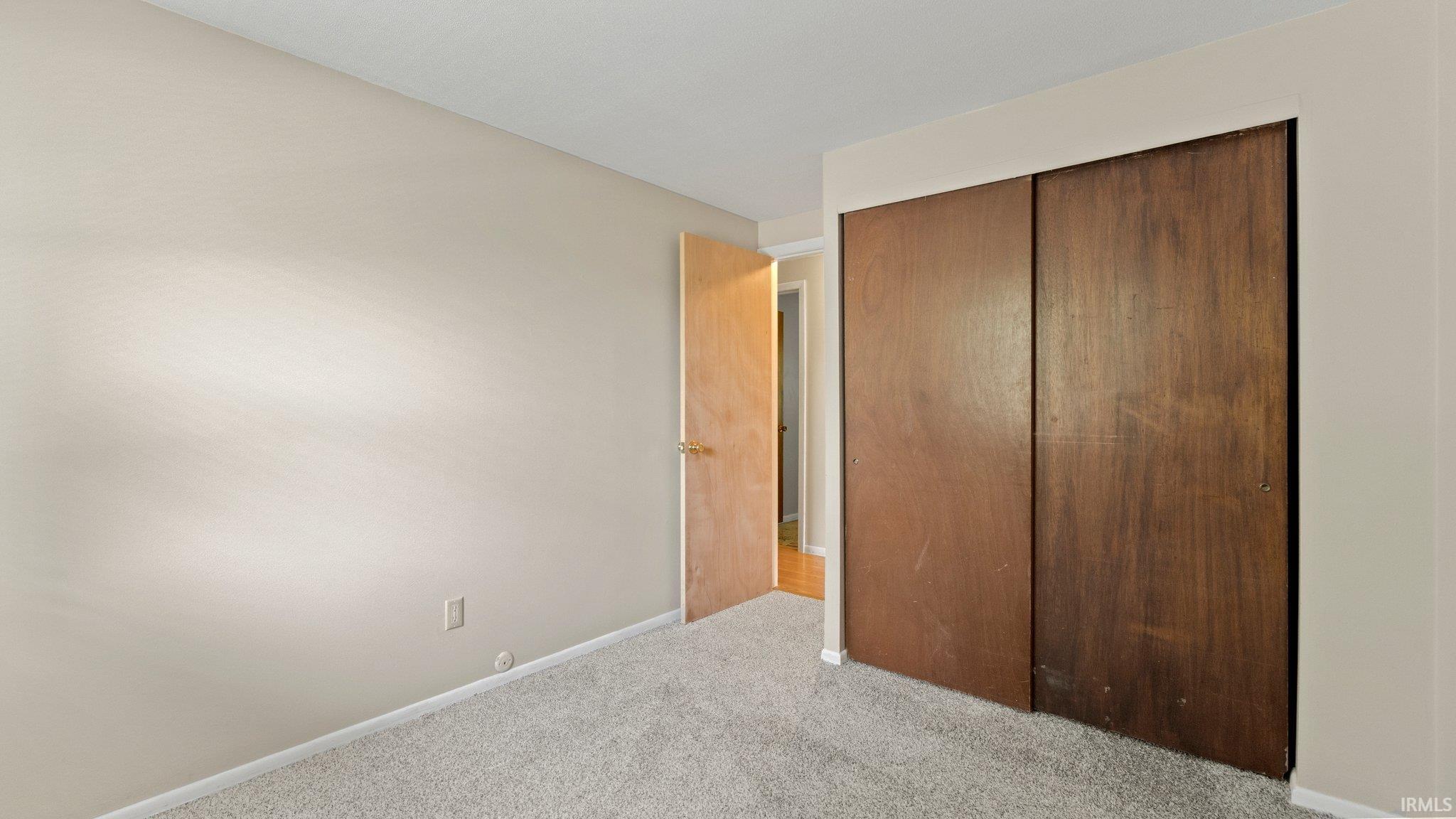 2316 Forest Valley