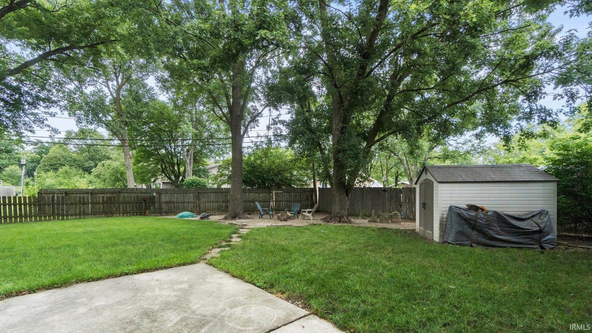 2316 Forest Valley