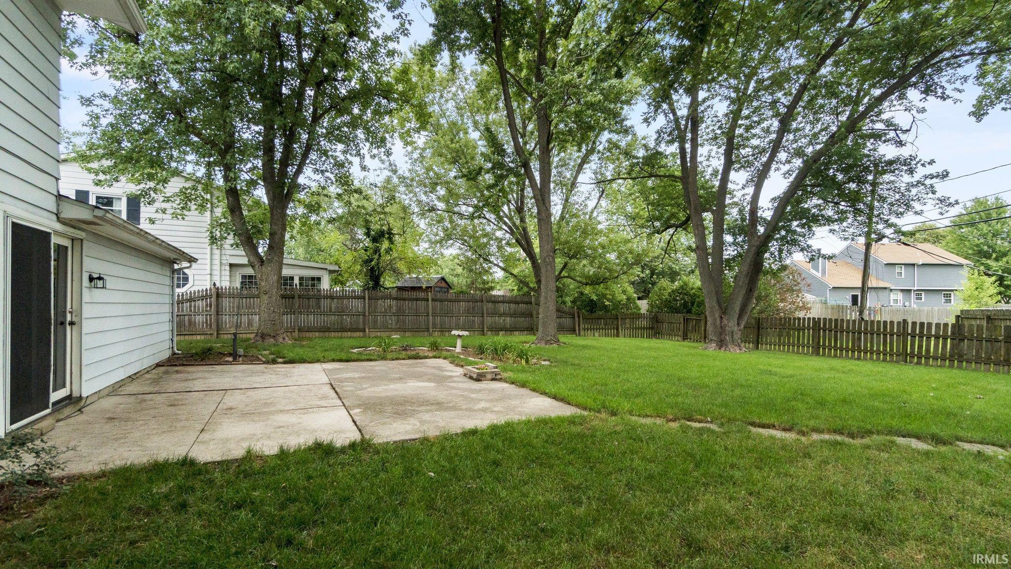 2316 Forest Valley