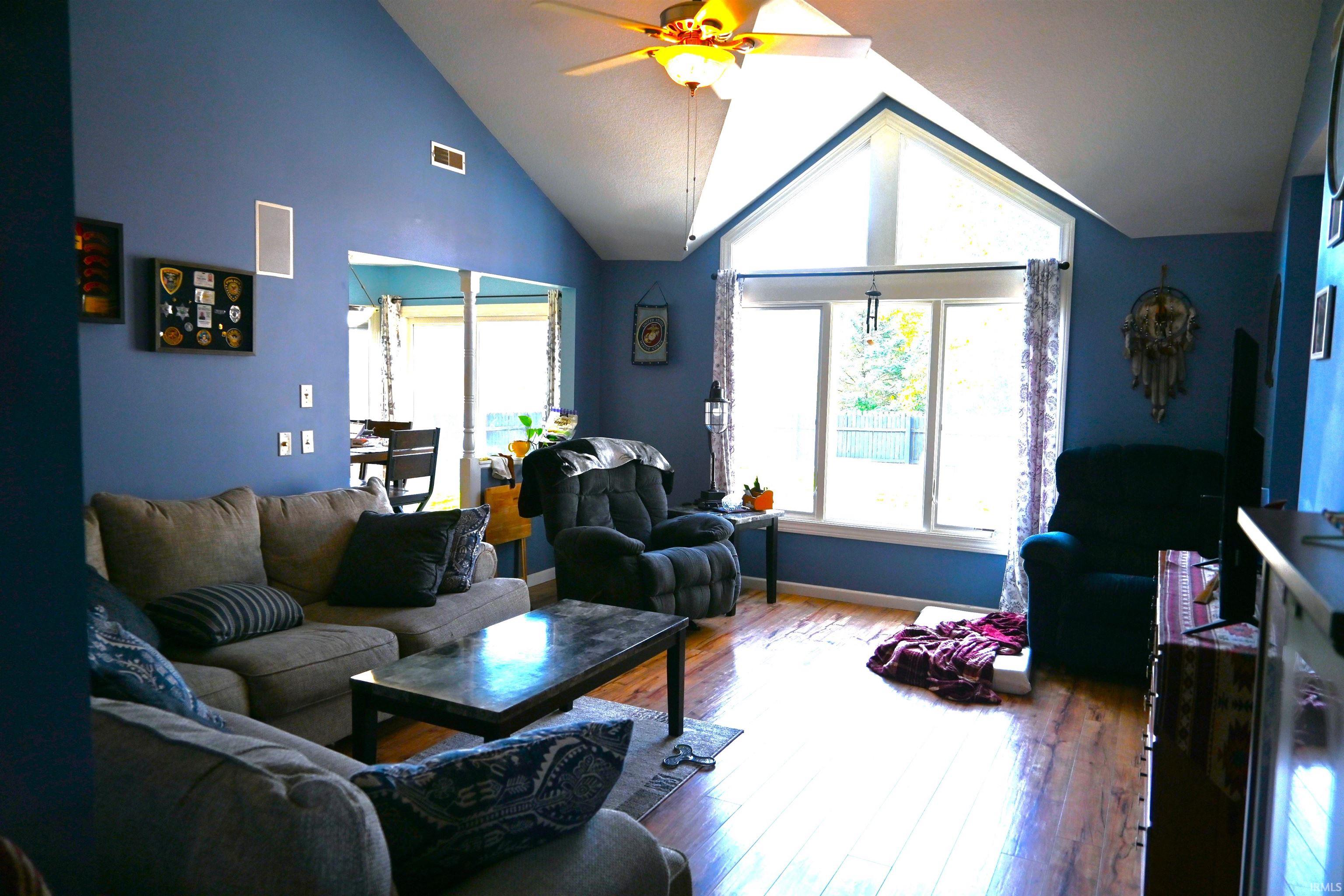 9526 Fenwick