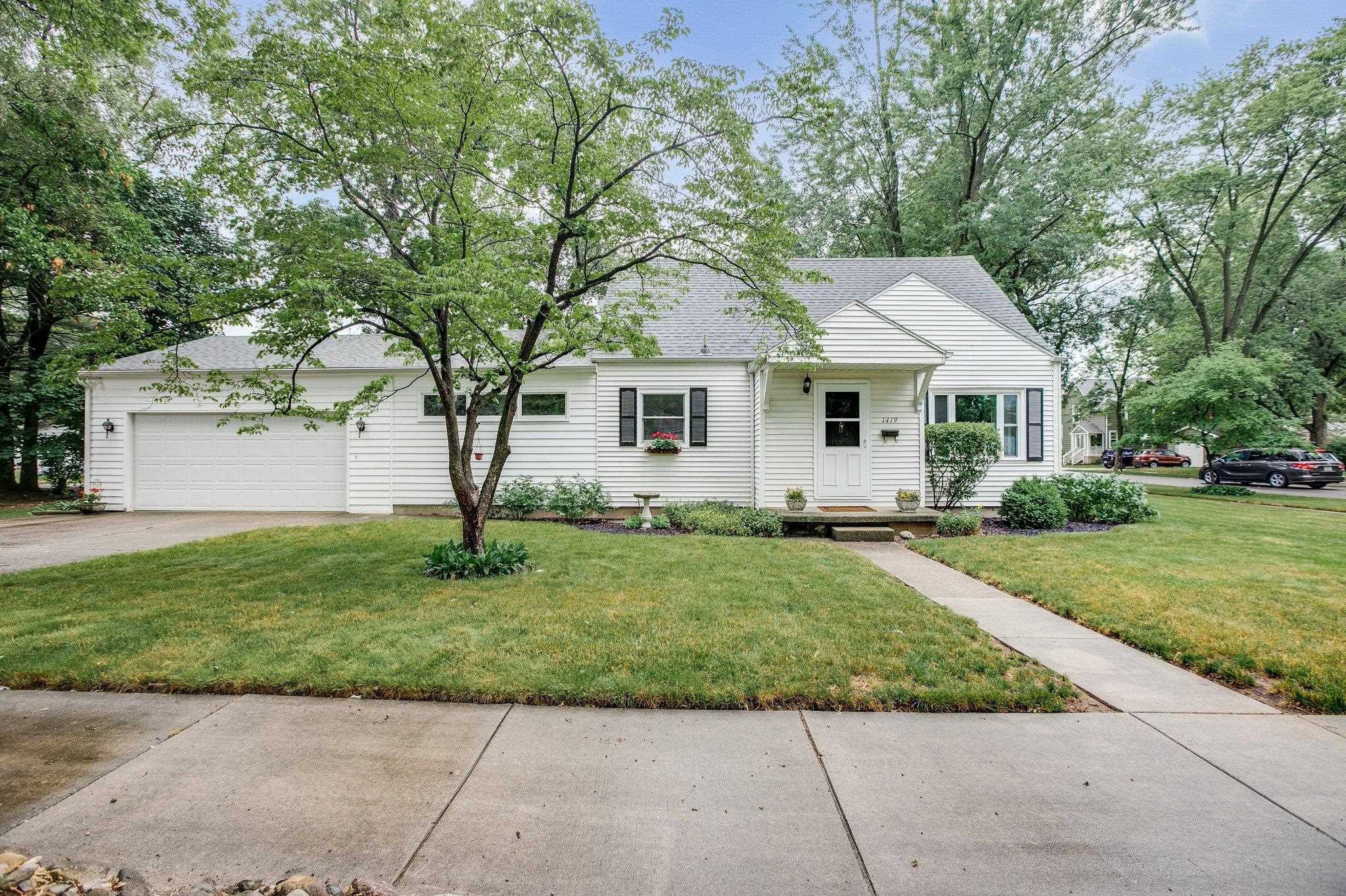 1419 Woodward
