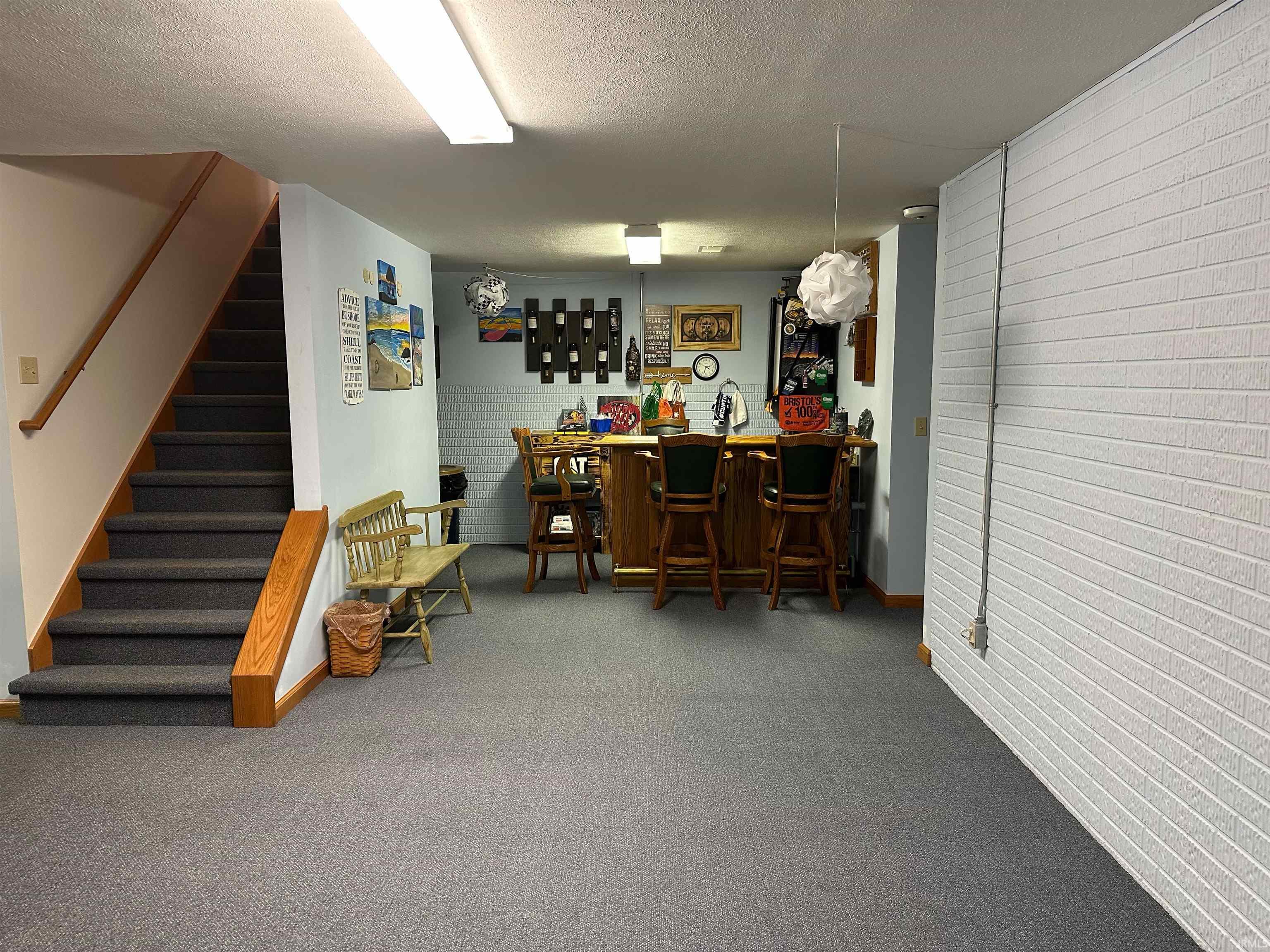 16648 Stoney Lane