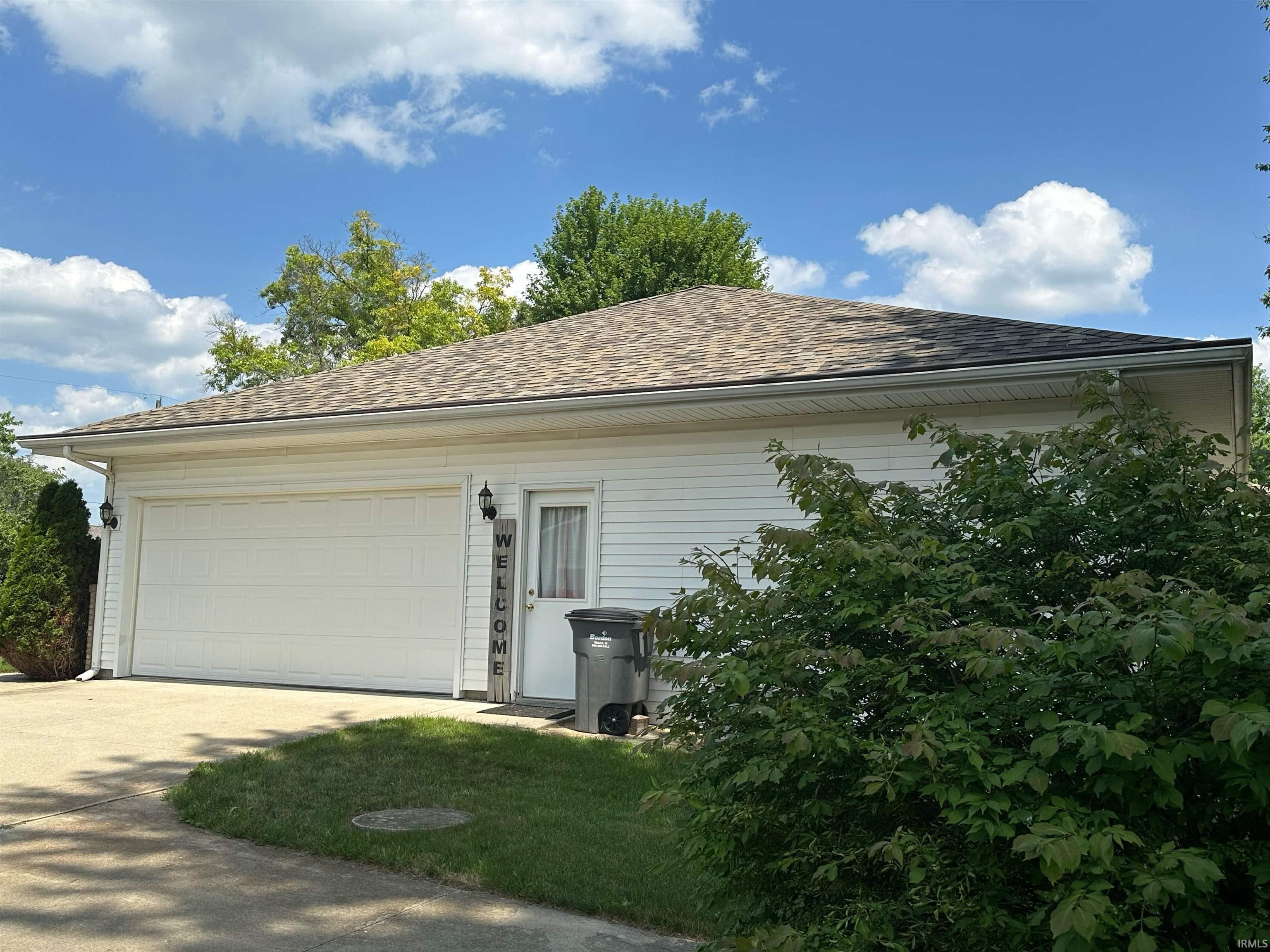 16648 Stoney Lane