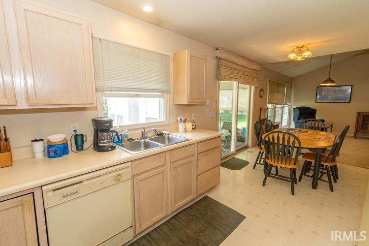 720 Copperfield