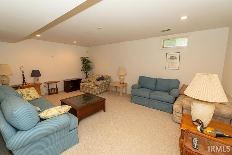 720 Copperfield