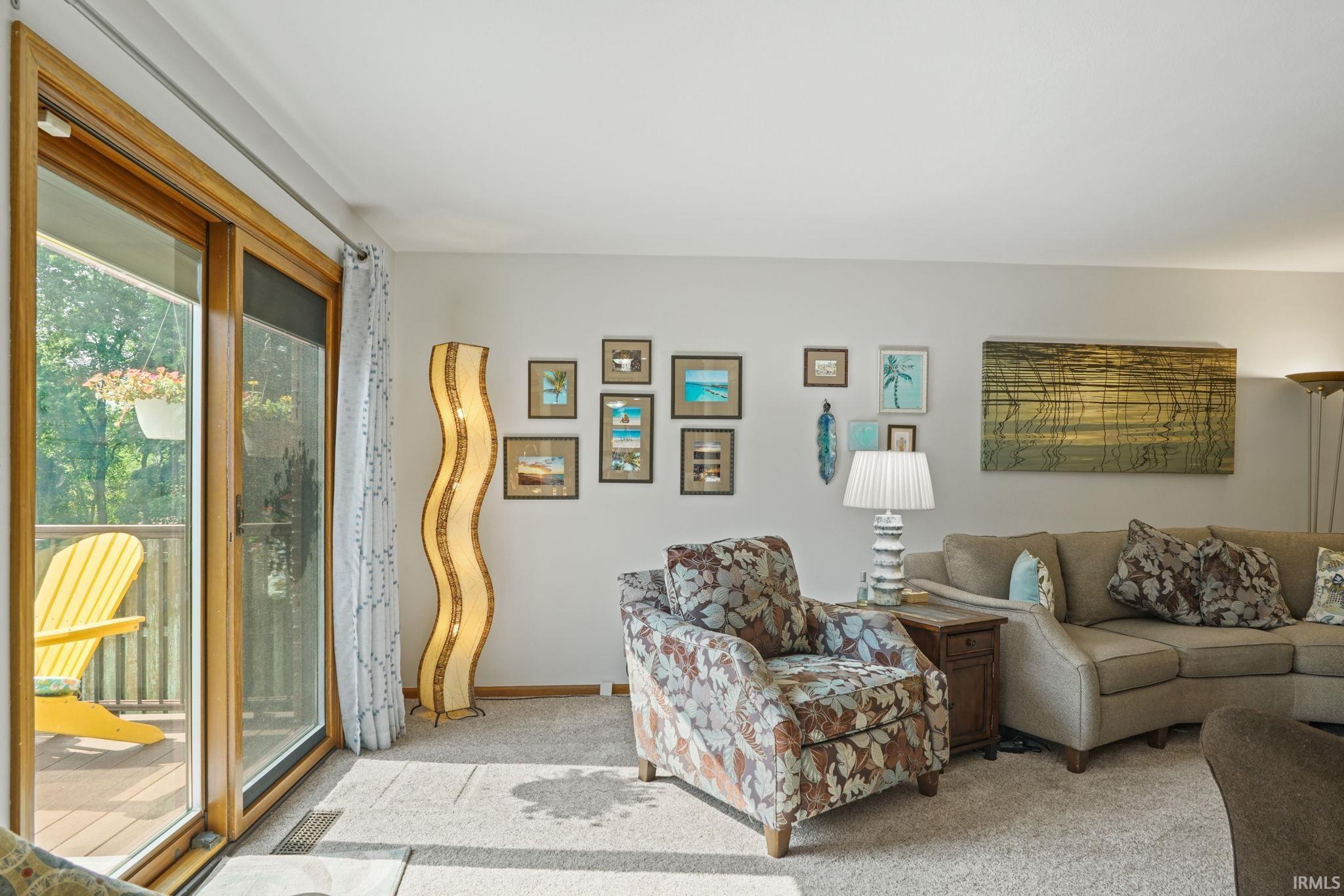52034 Hickory