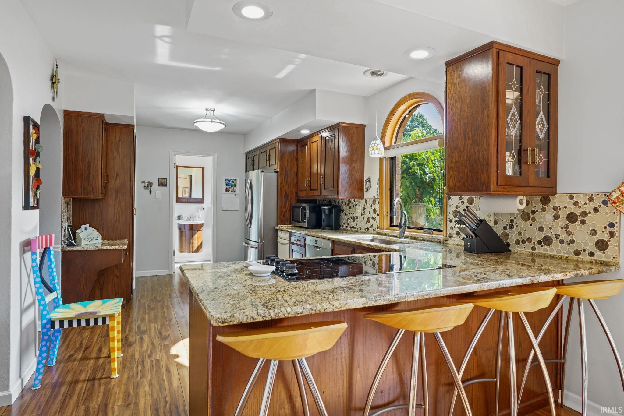 52034 Hickory