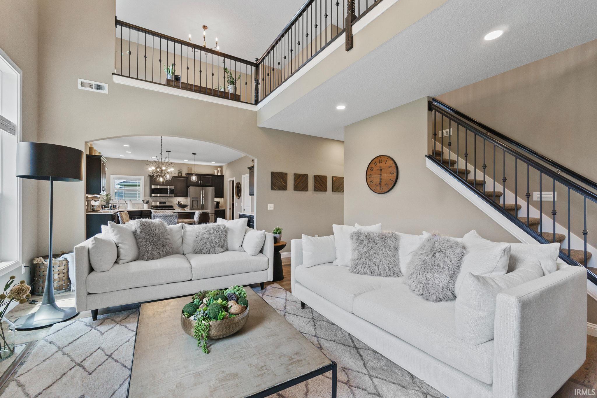1193 Brewster
