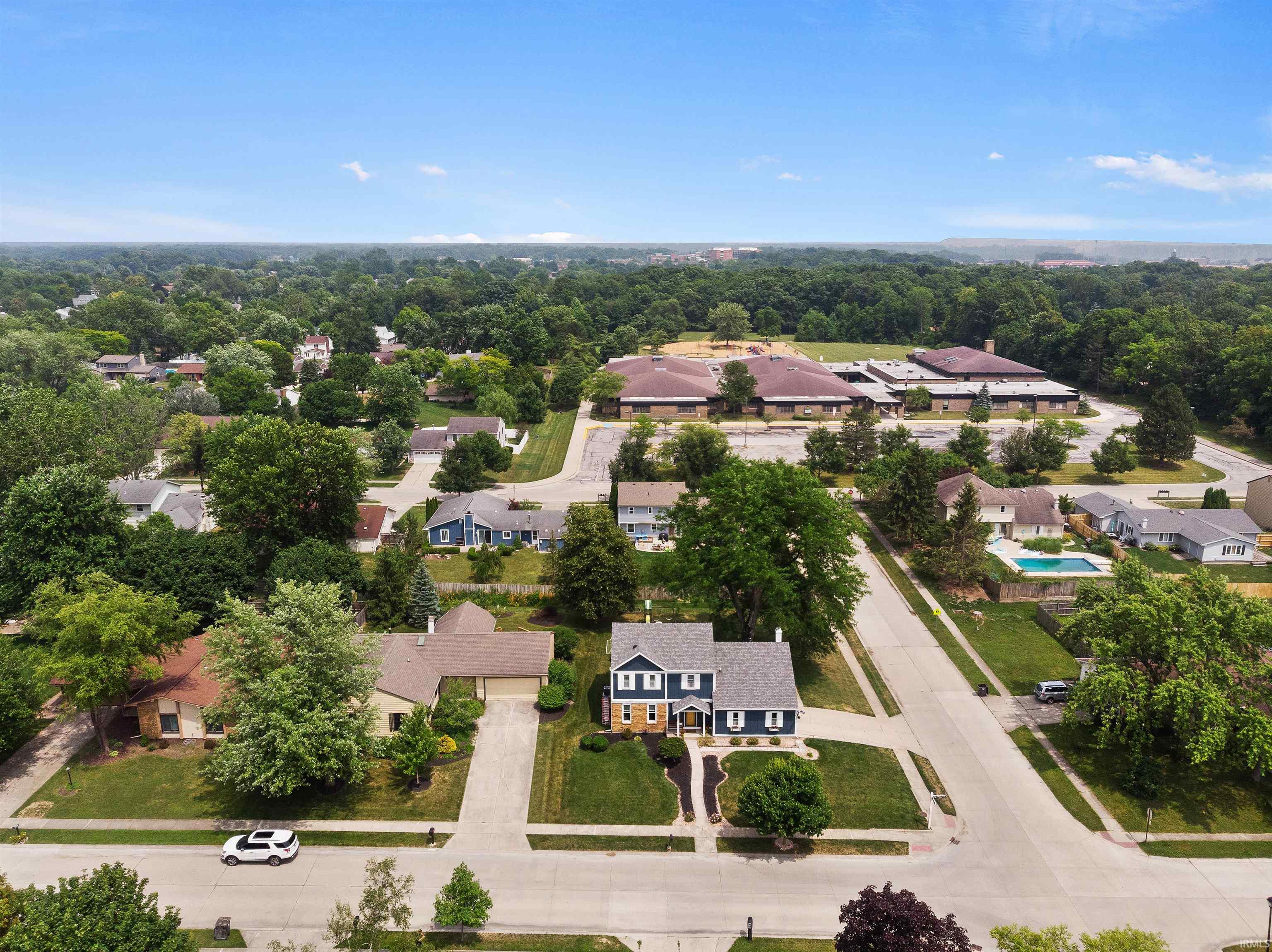 4633 Aboite Lake