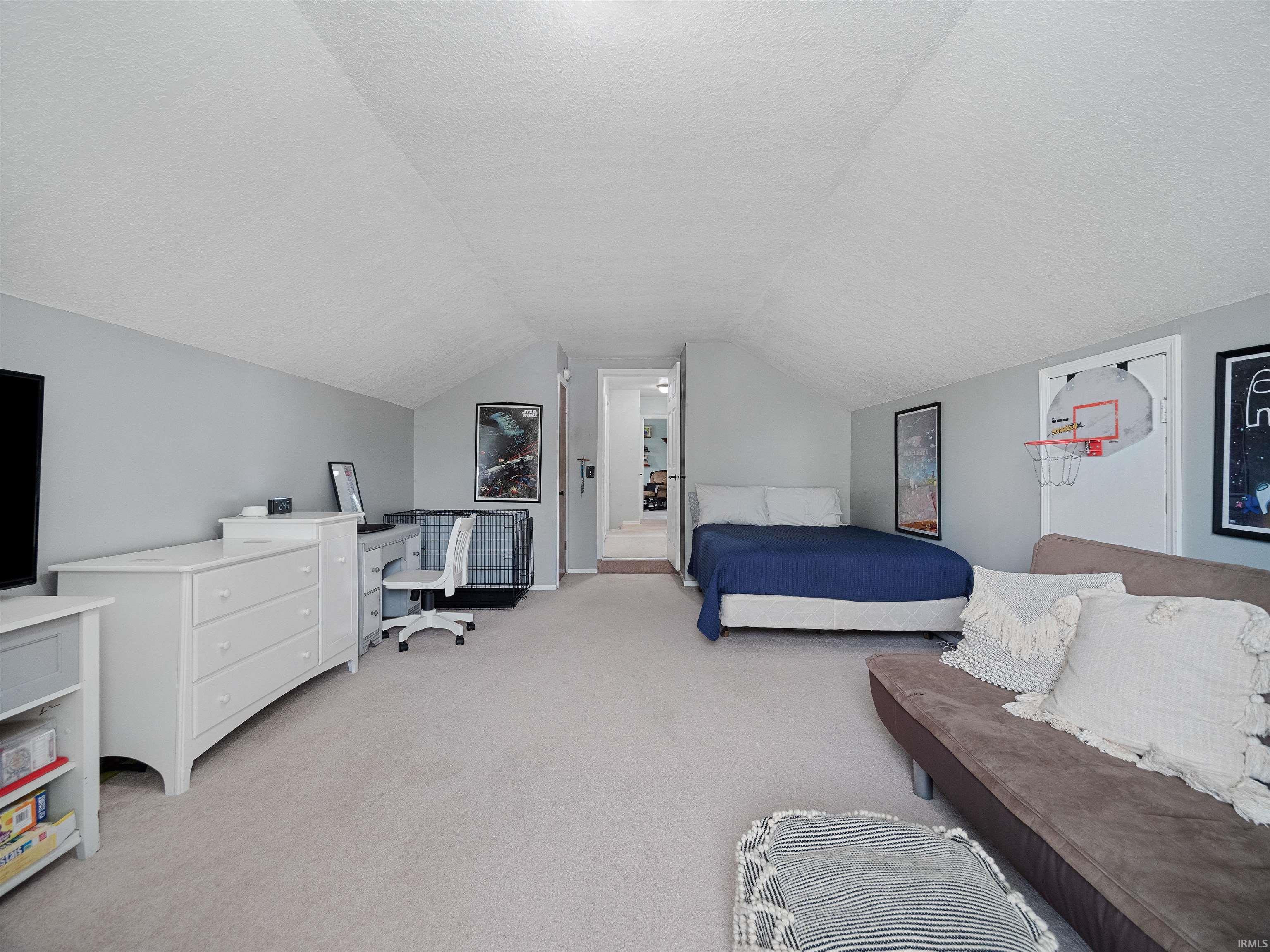 4633 Aboite Lake