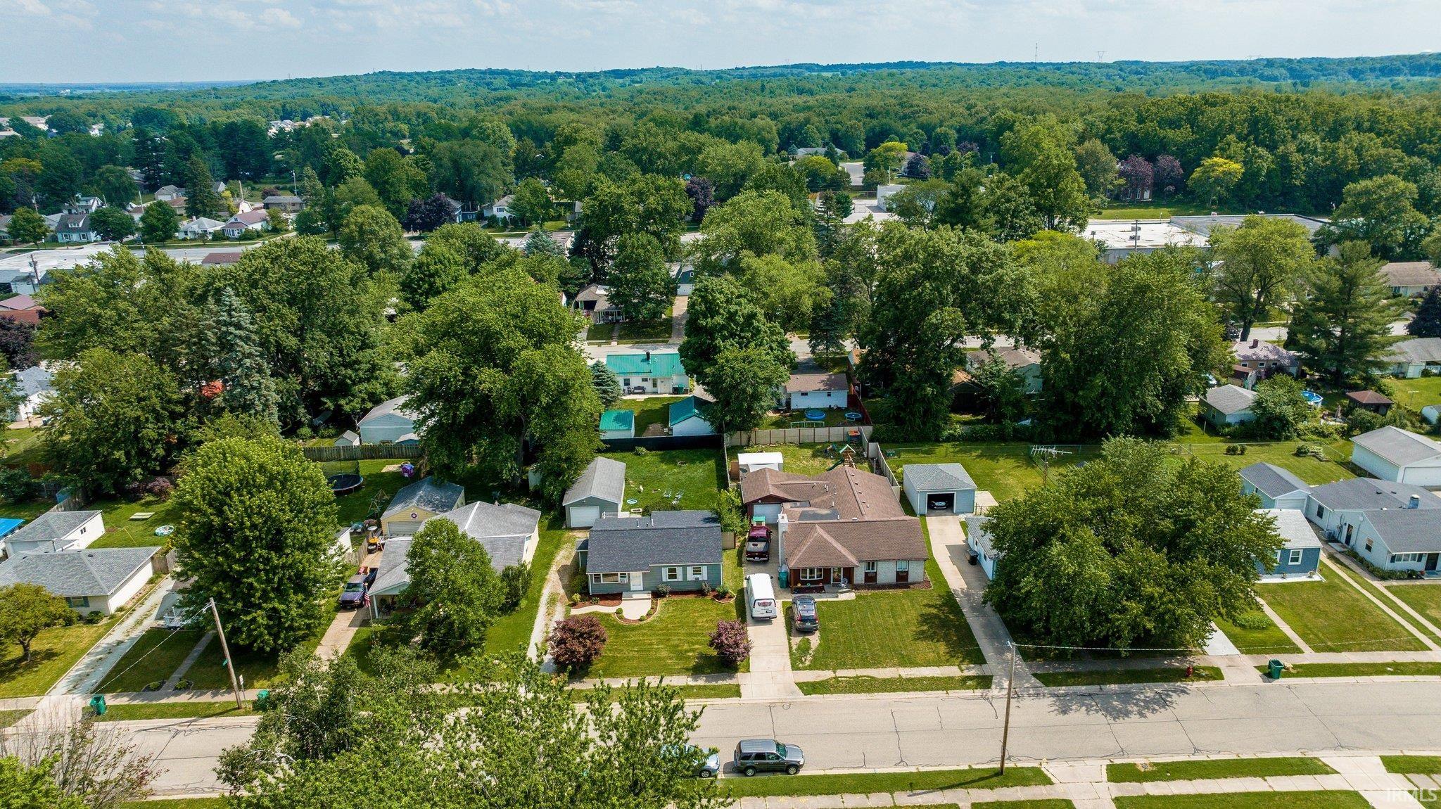 602 Elm