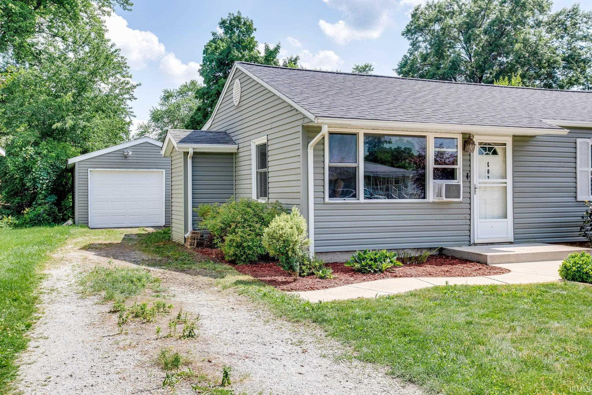 602 Elm