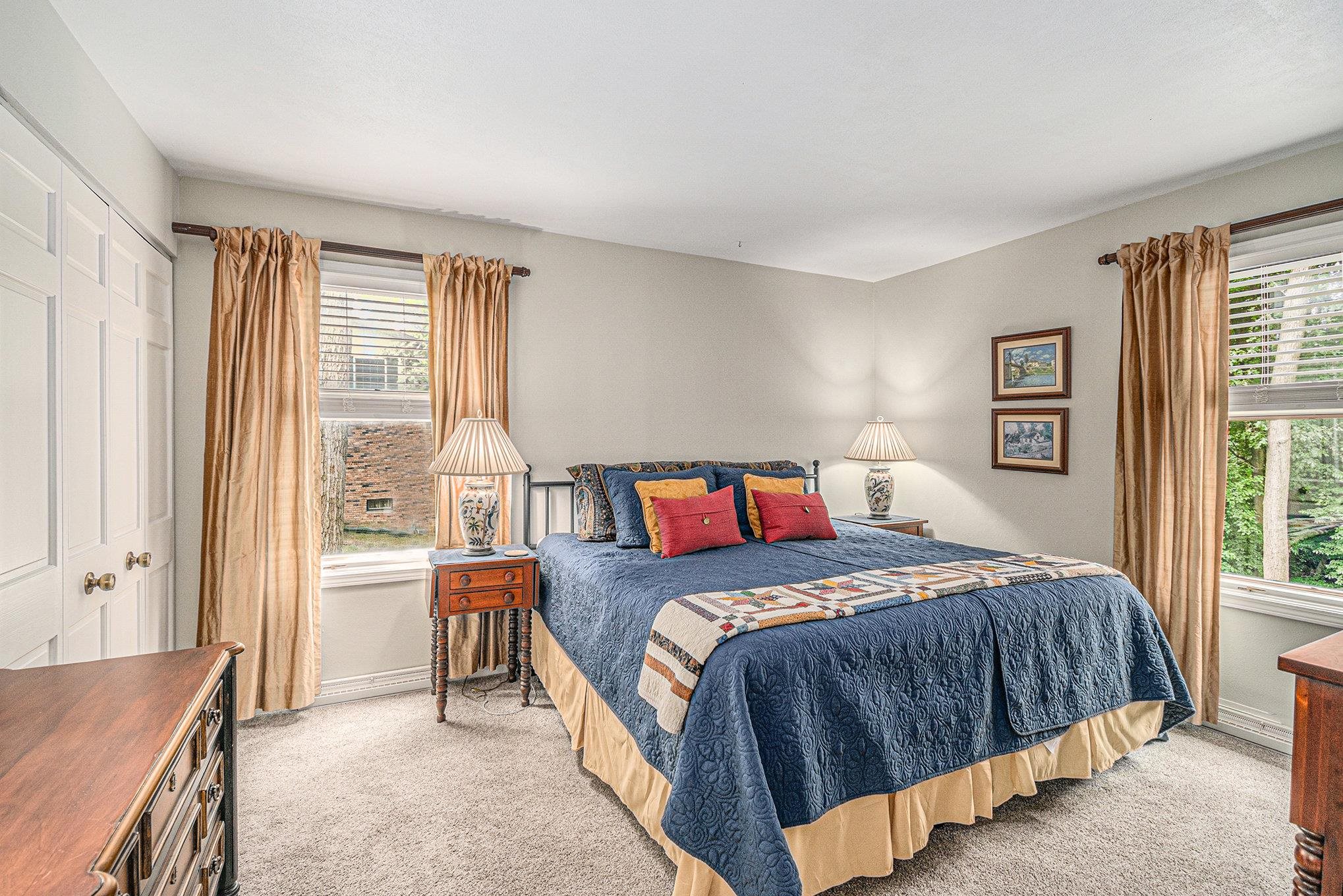 52105 Woodridge