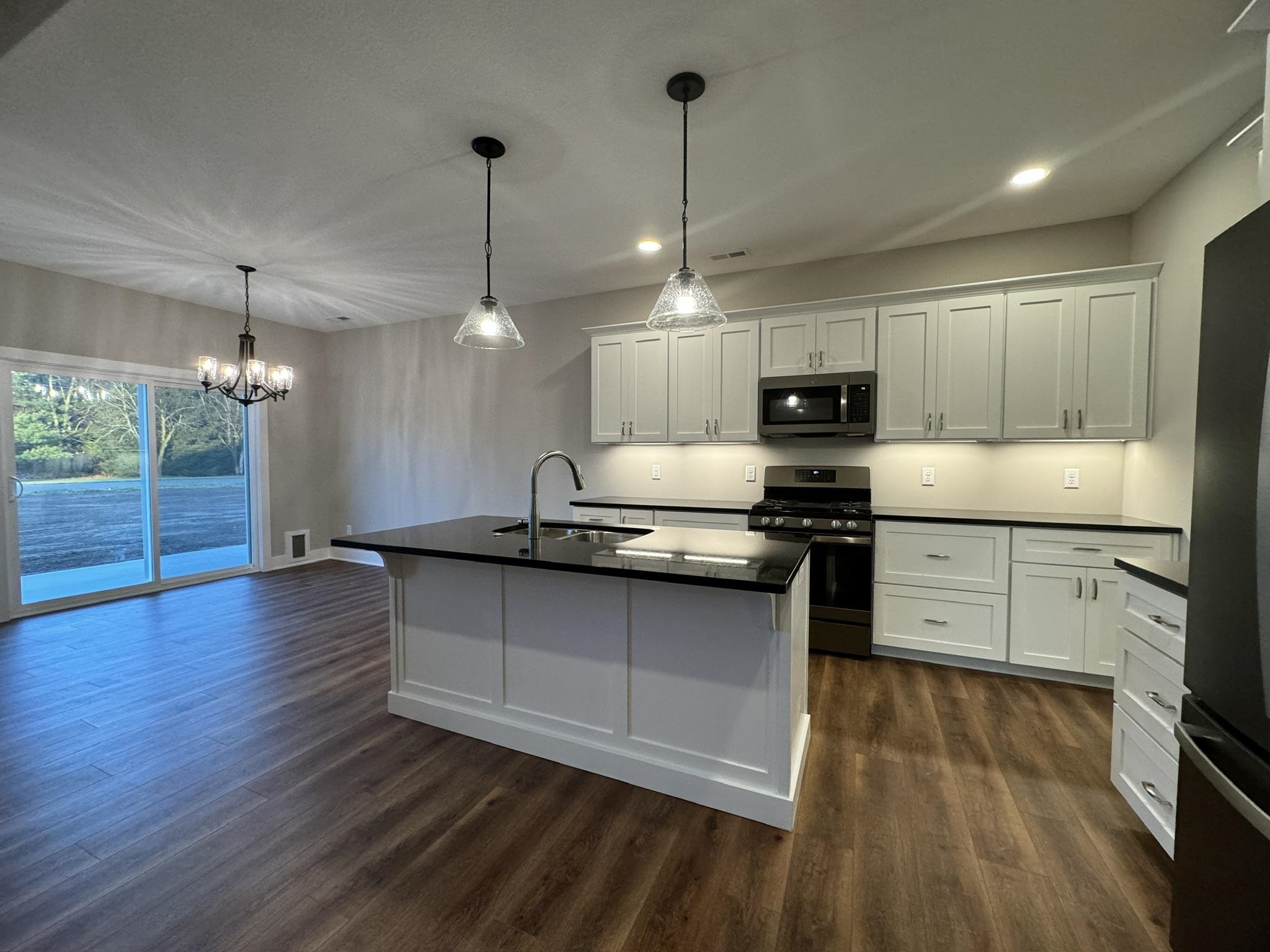 1207 Dresdin