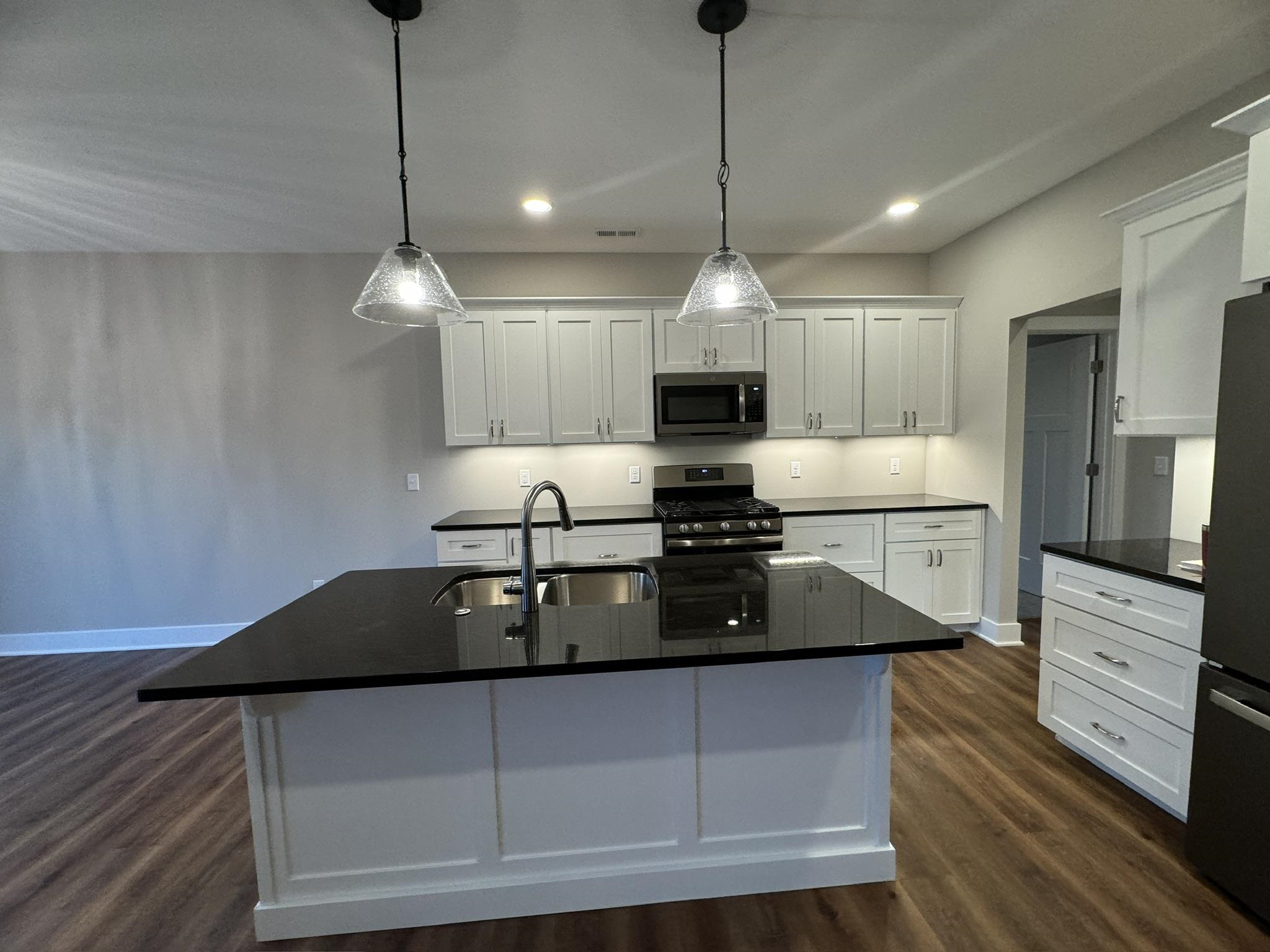 1207 Dresdin