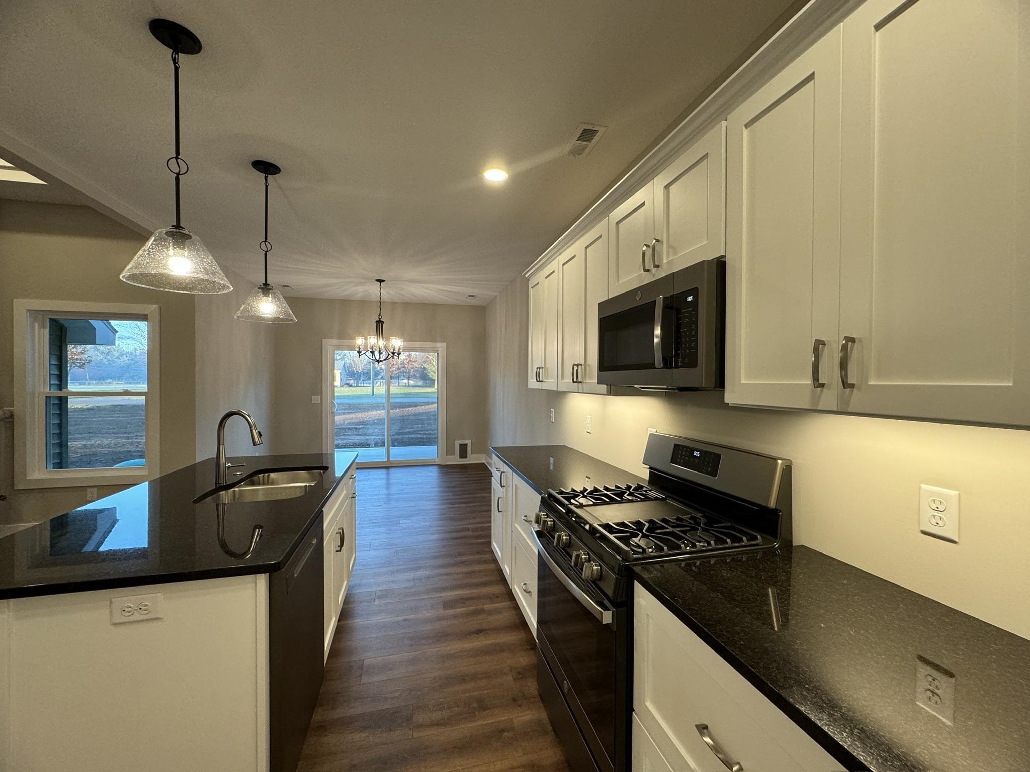 1207 Dresdin