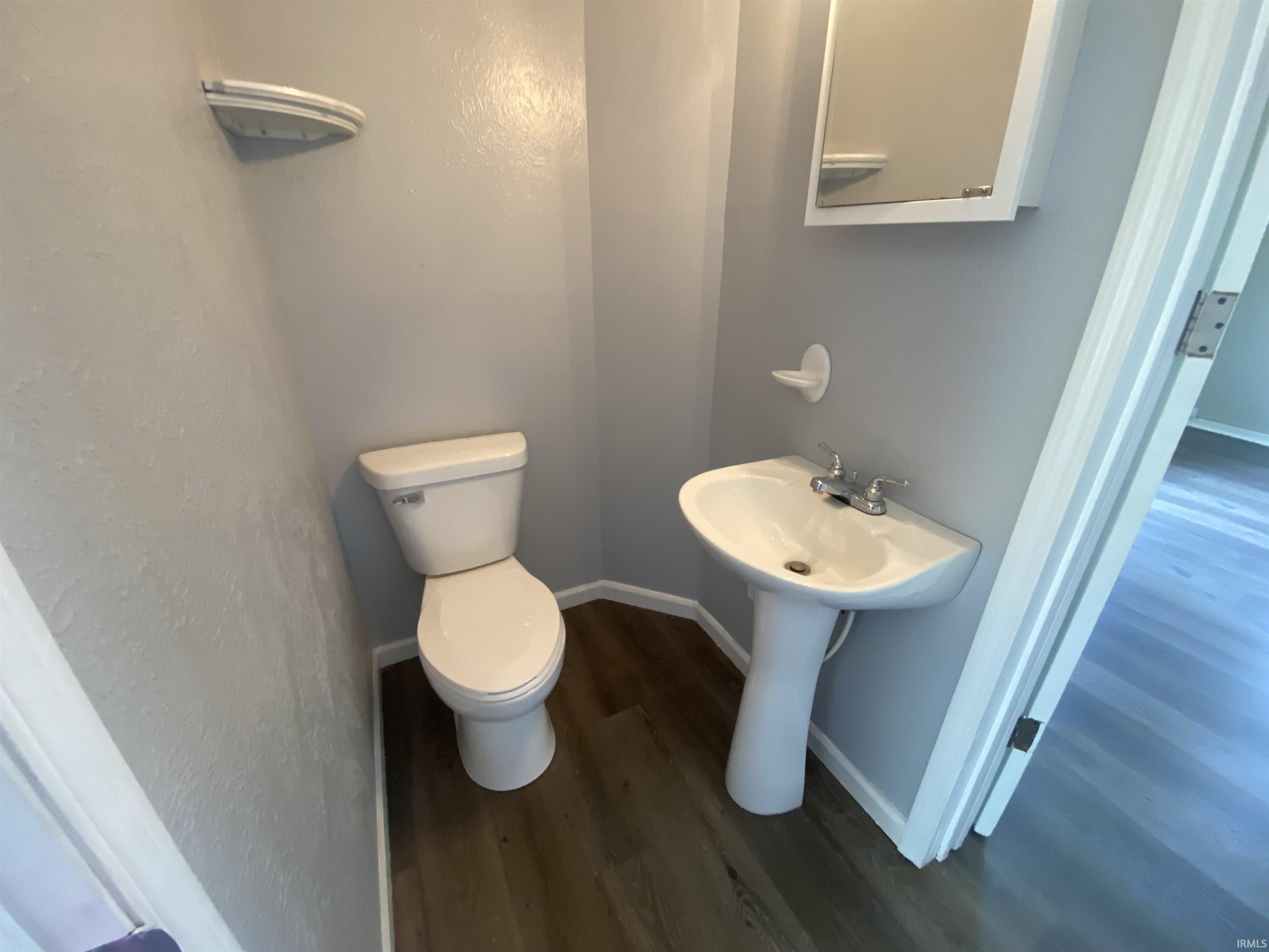 1005 Lawrence