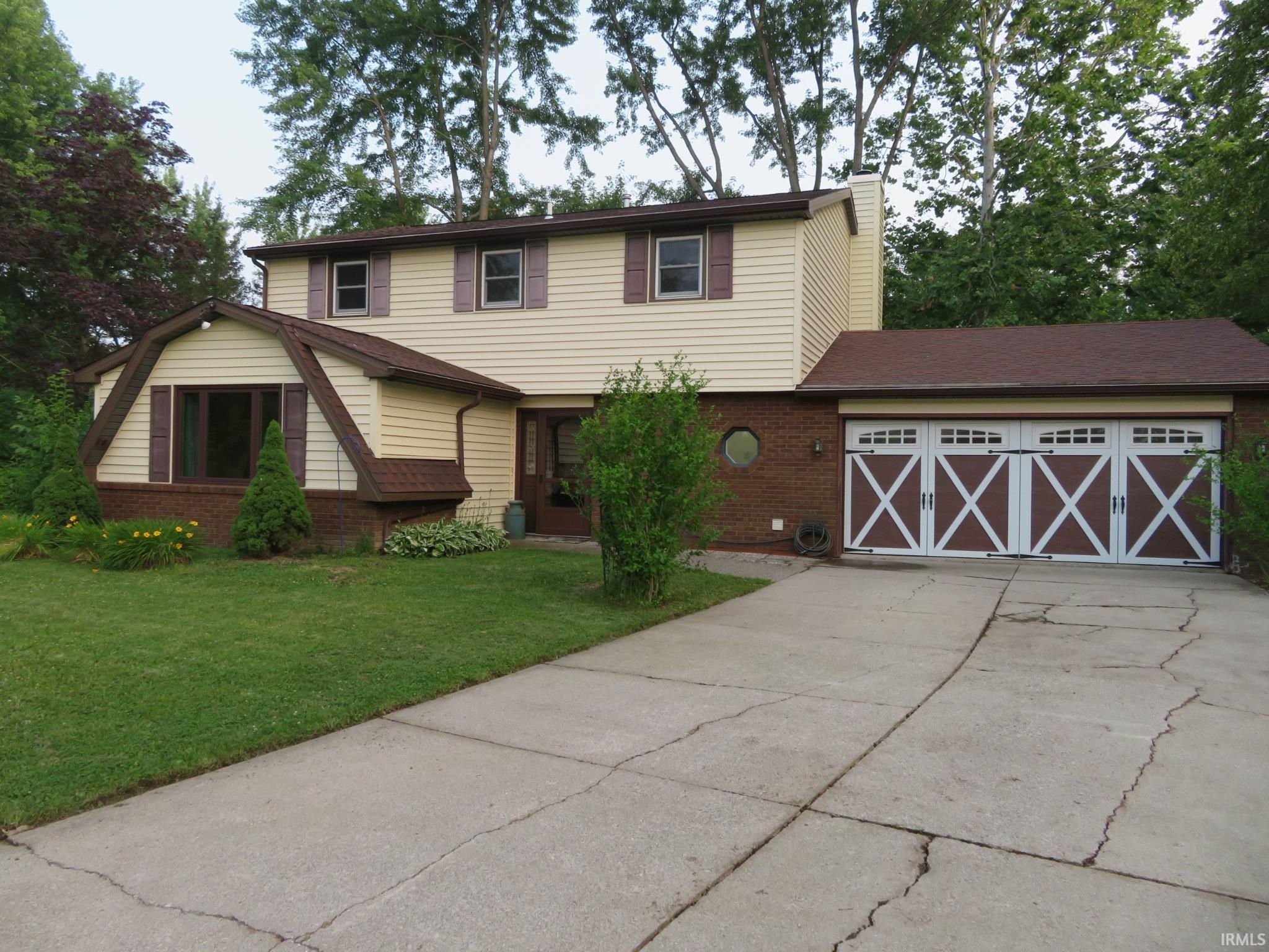 5326 Oak Mast