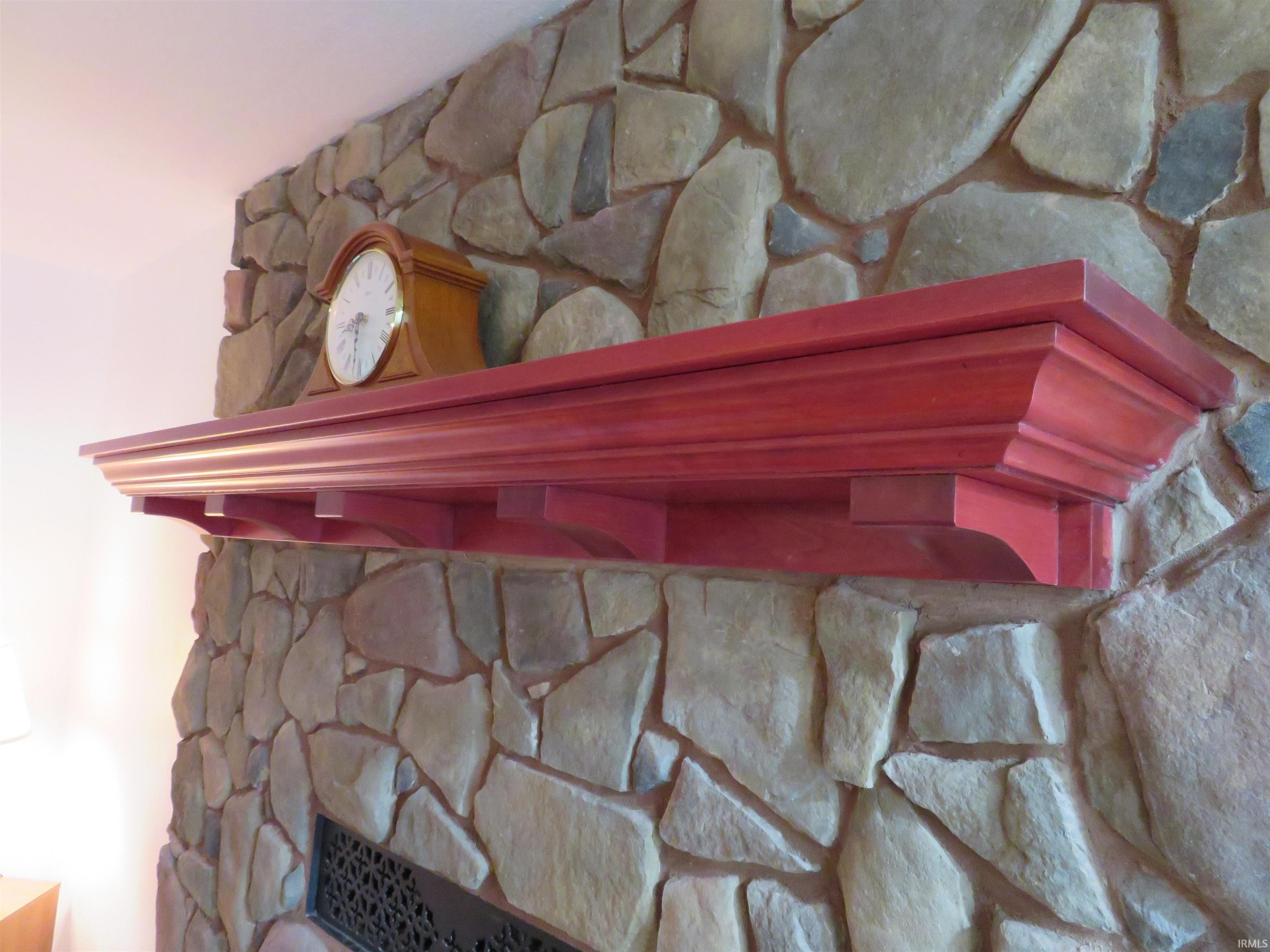 5326 Oak Mast