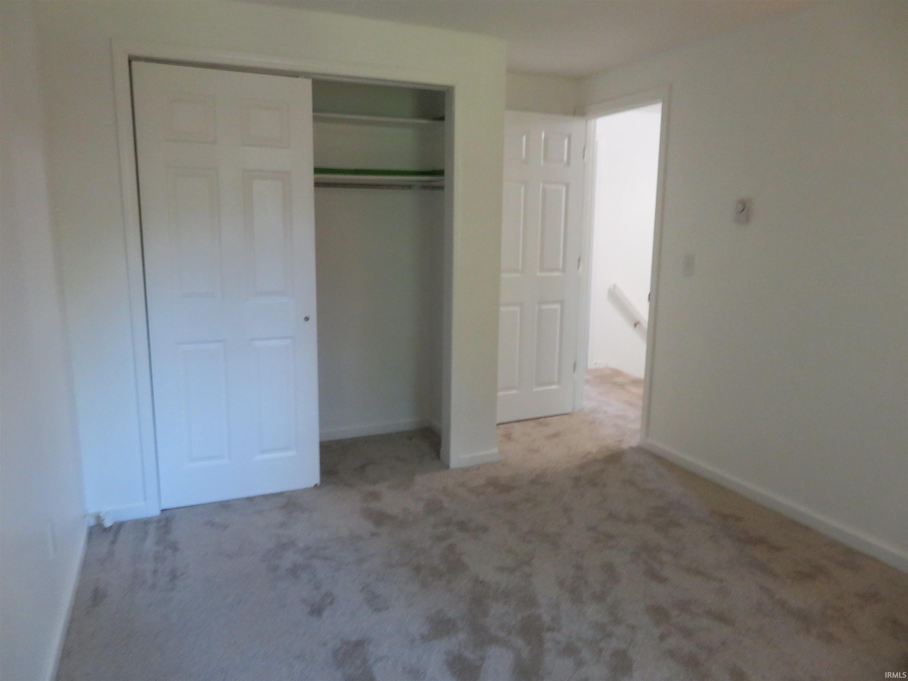 5326 Oak Mast