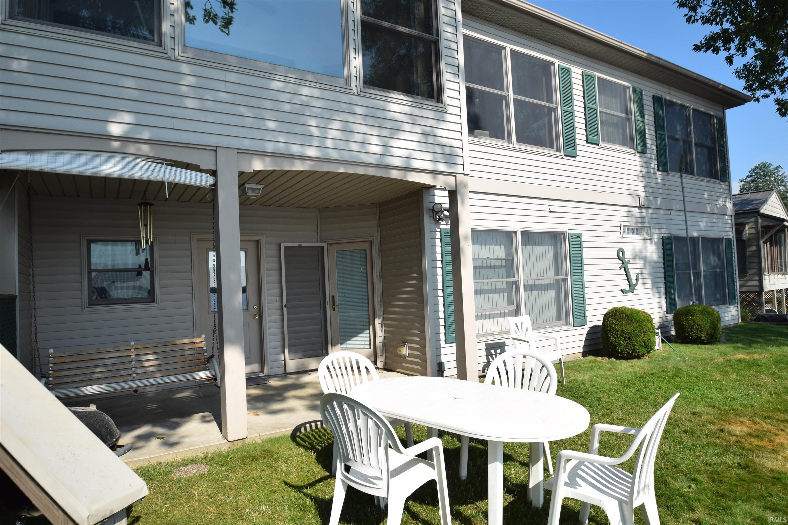 339 Stanley St