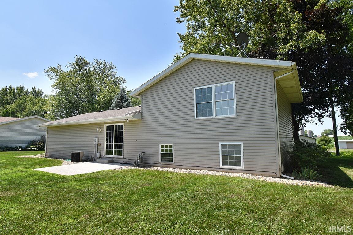 57290 County Road 27