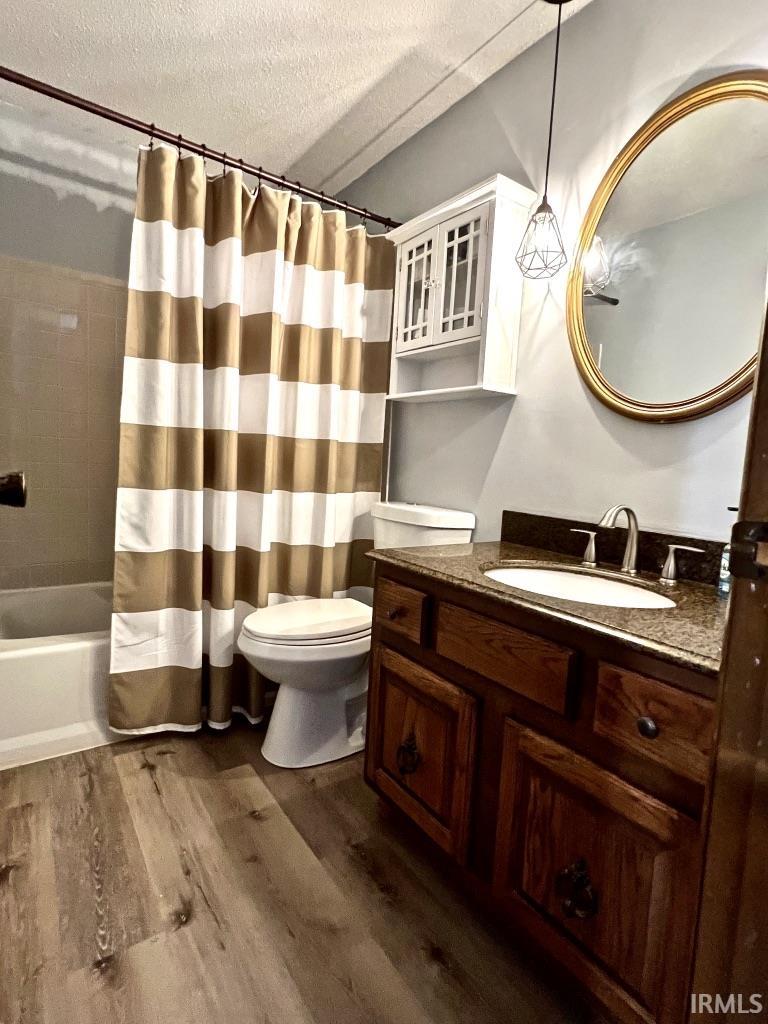 3426 Walden