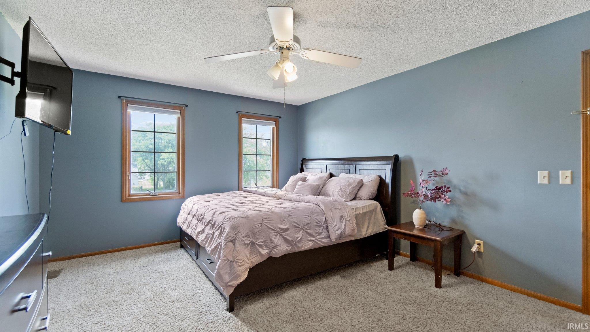 6122 Black Oak