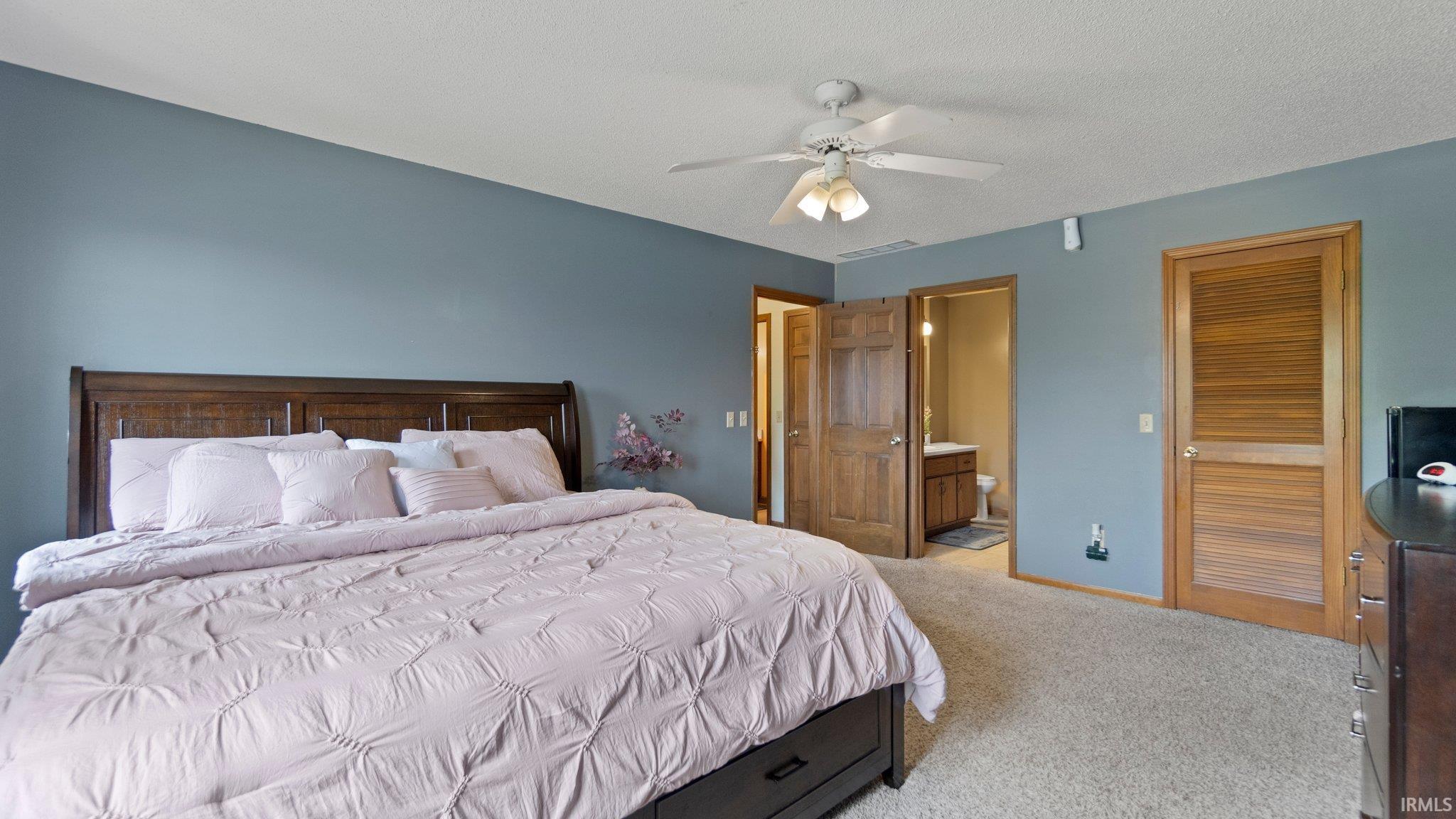 6122 Black Oak