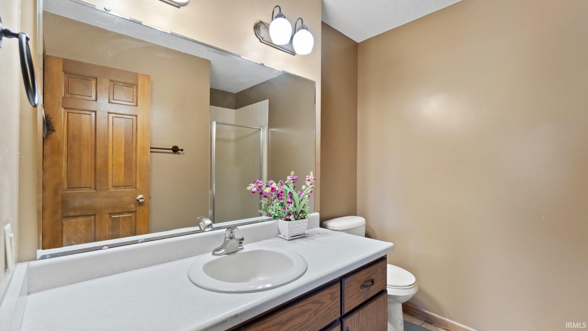 6122 Black Oak