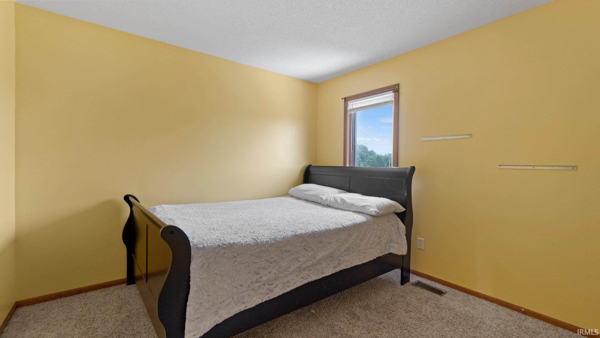 6122 Black Oak