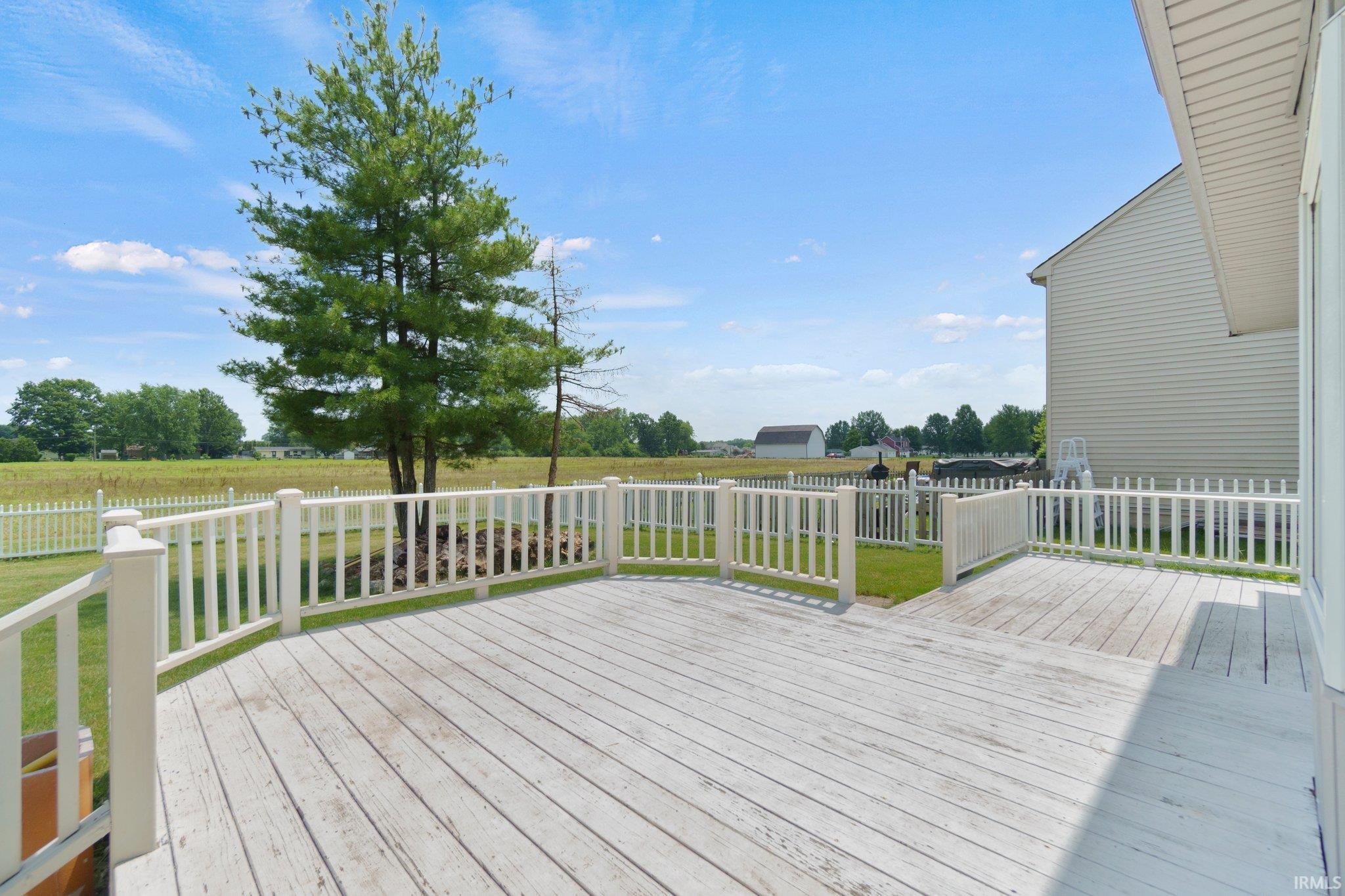 6122 Black Oak
