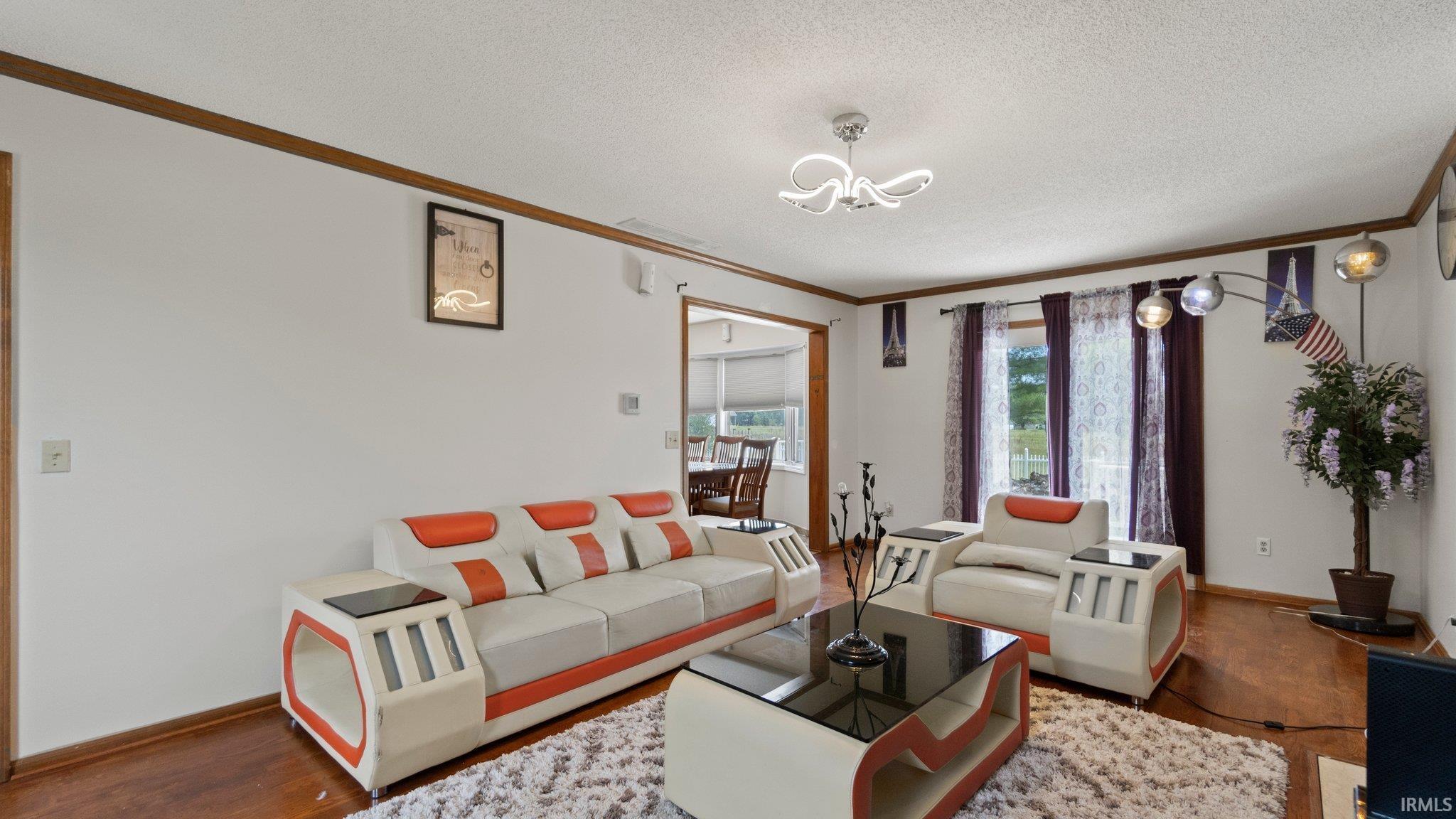 6122 Black Oak