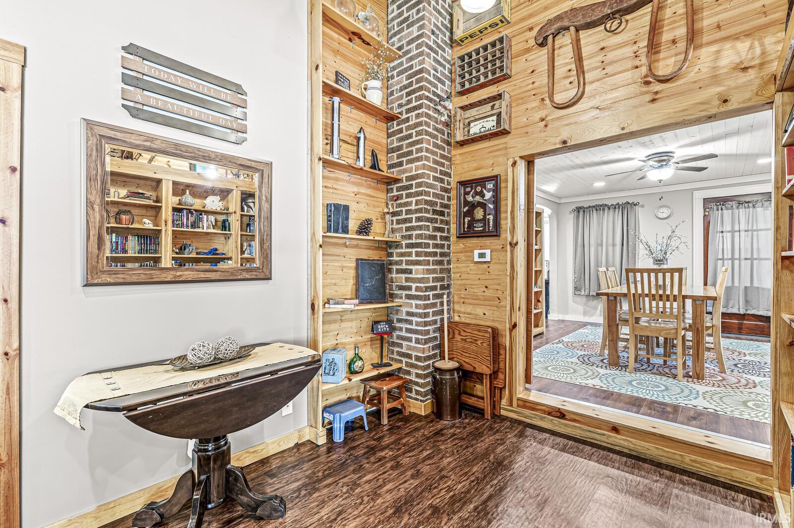 51281 State Road 15