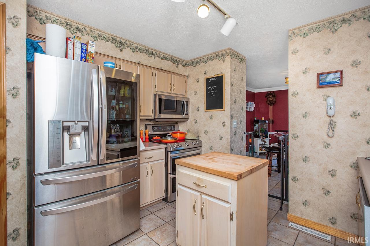3120 East Lake