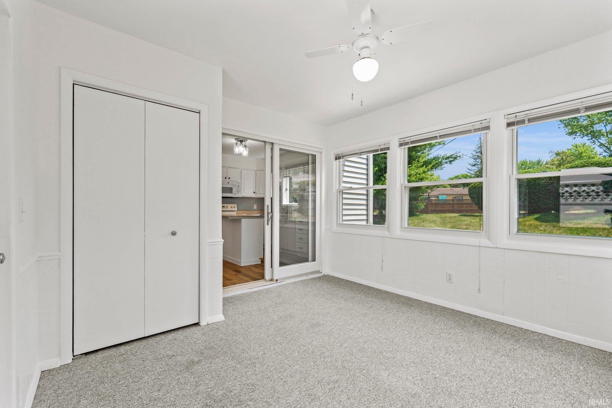 814 Apple Hill