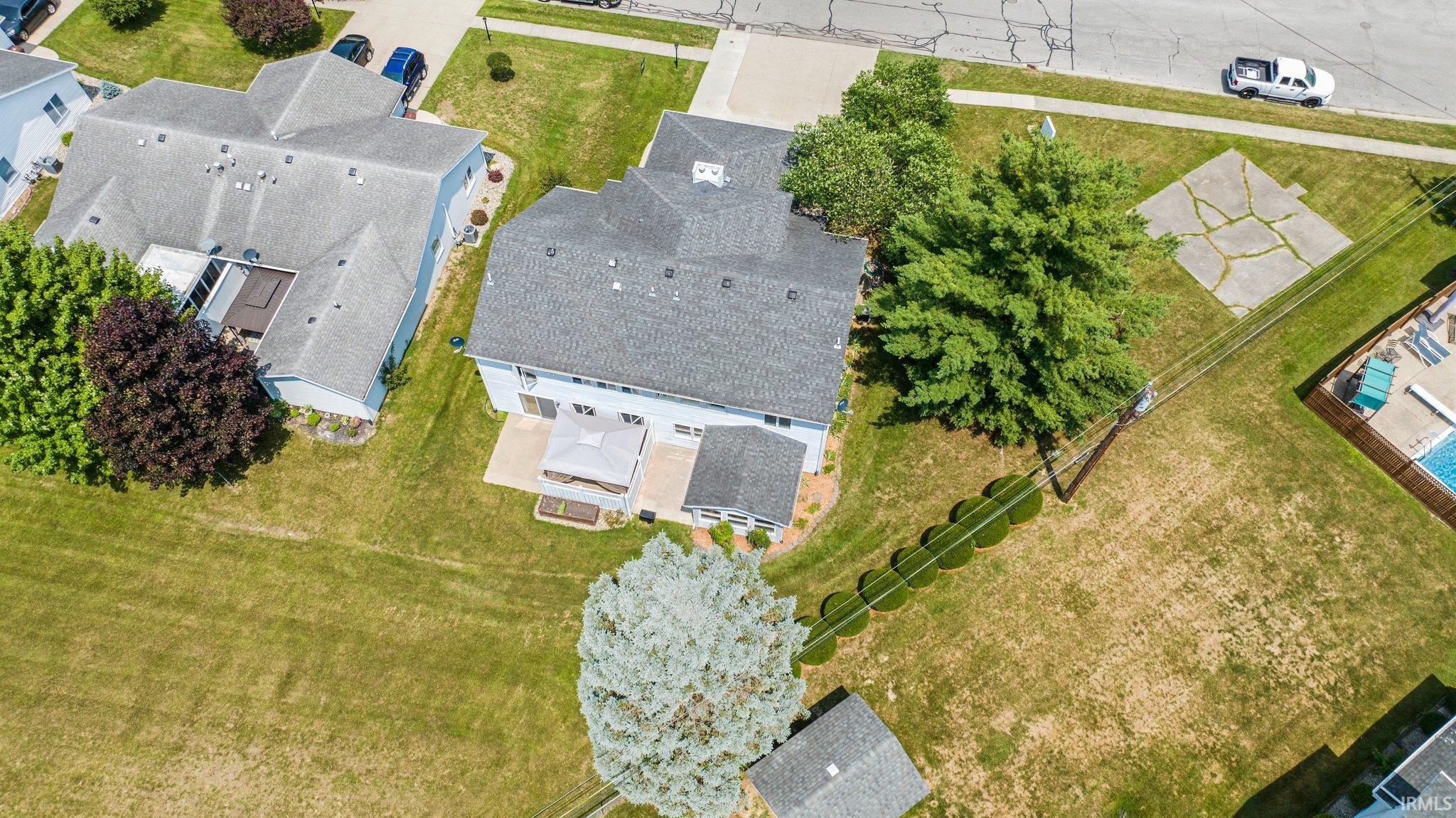 814 Apple Hill