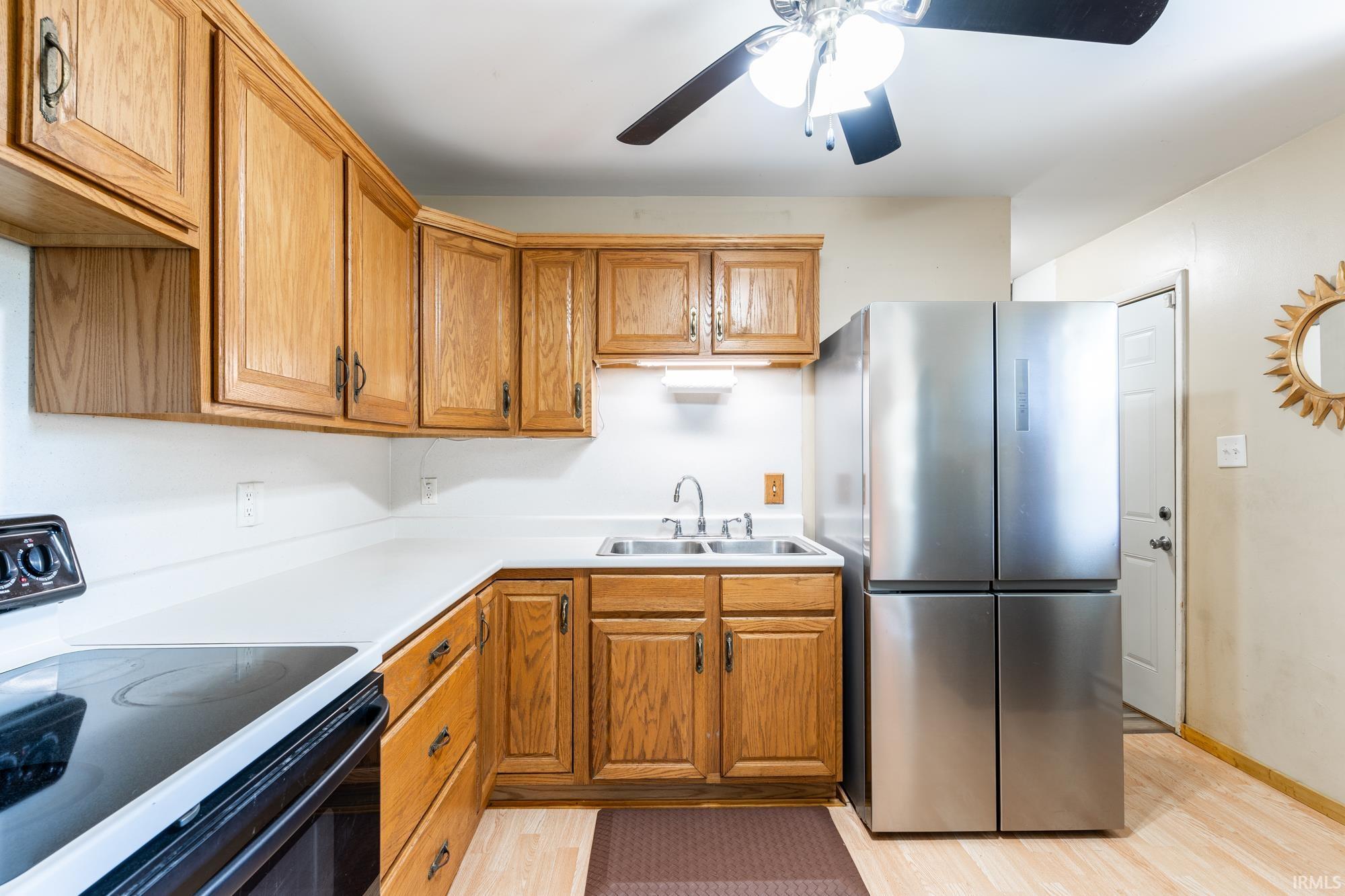 4148 Sandhurst