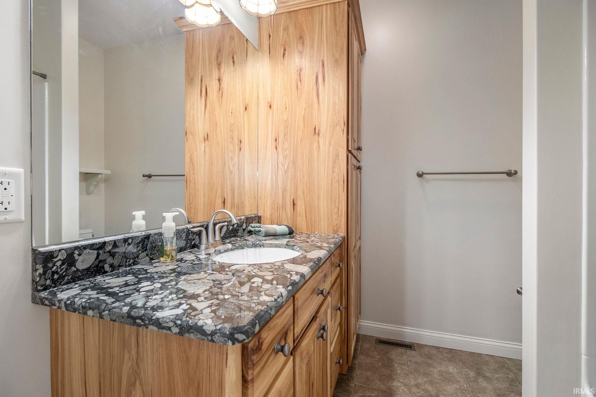 123 Westgate