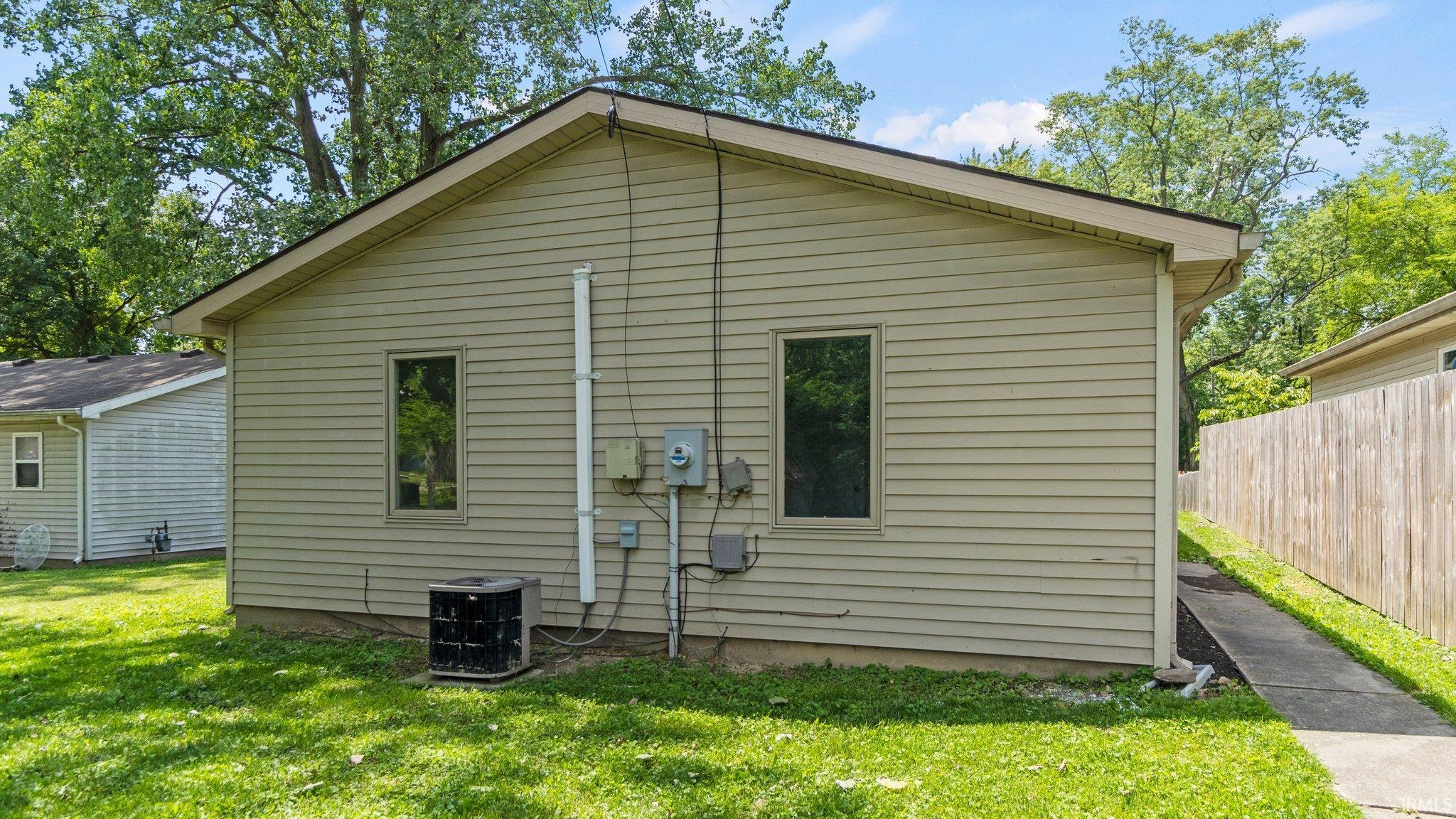 5029 Mcclellan