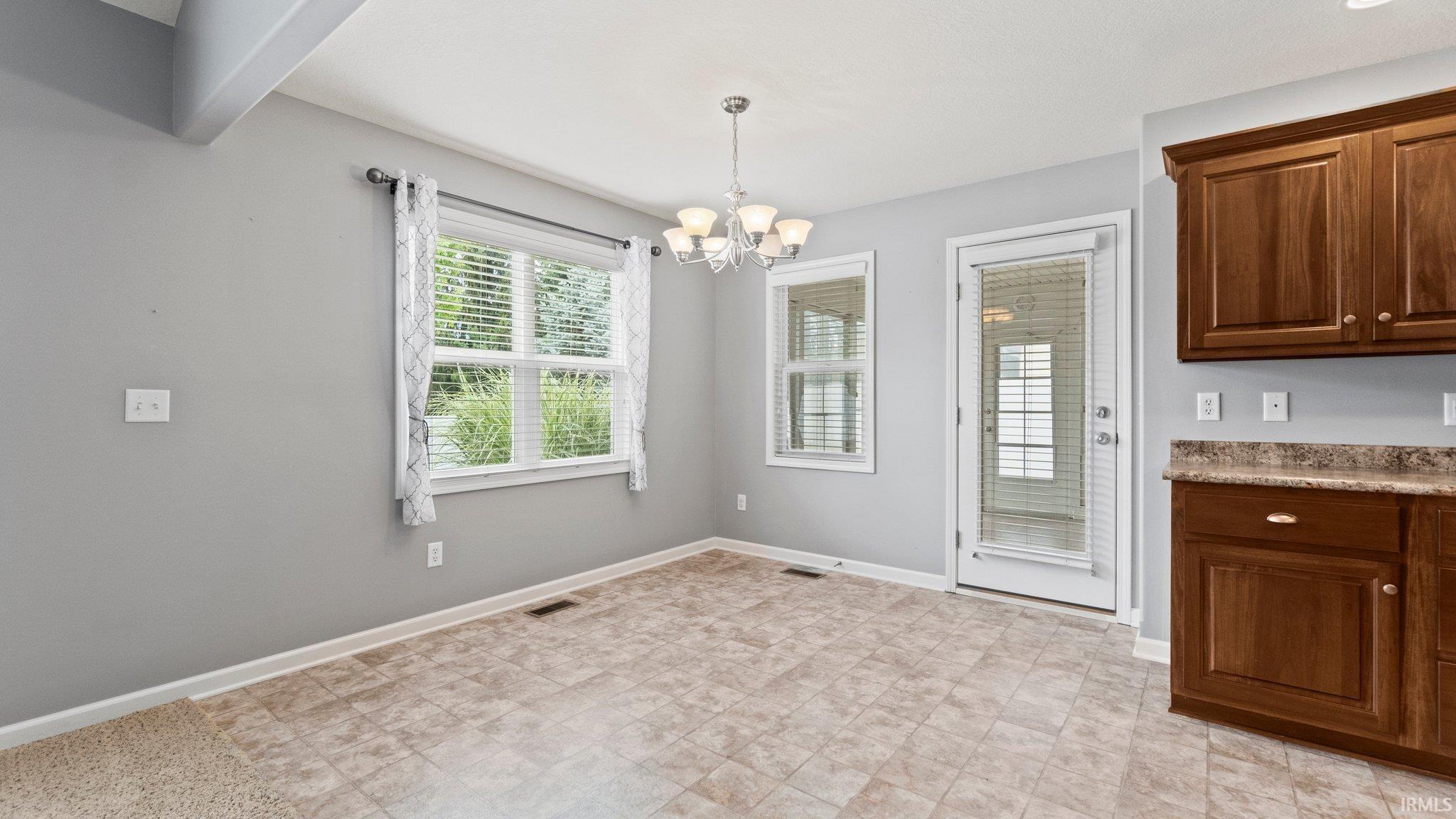 7228 Summerlyn