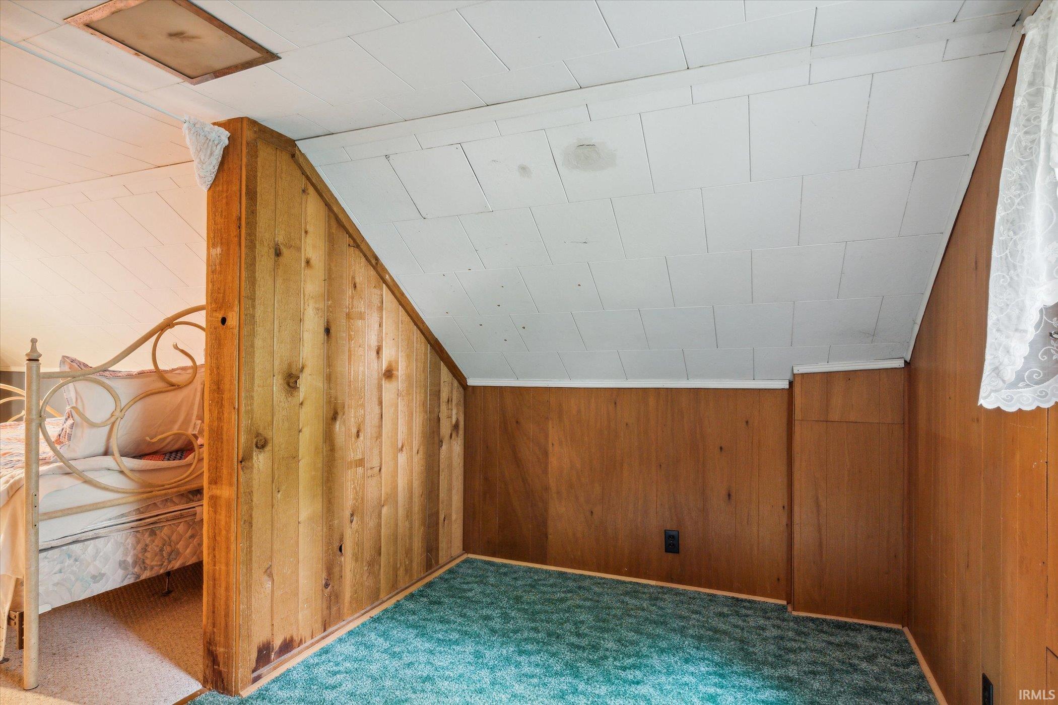 1009 Greene
