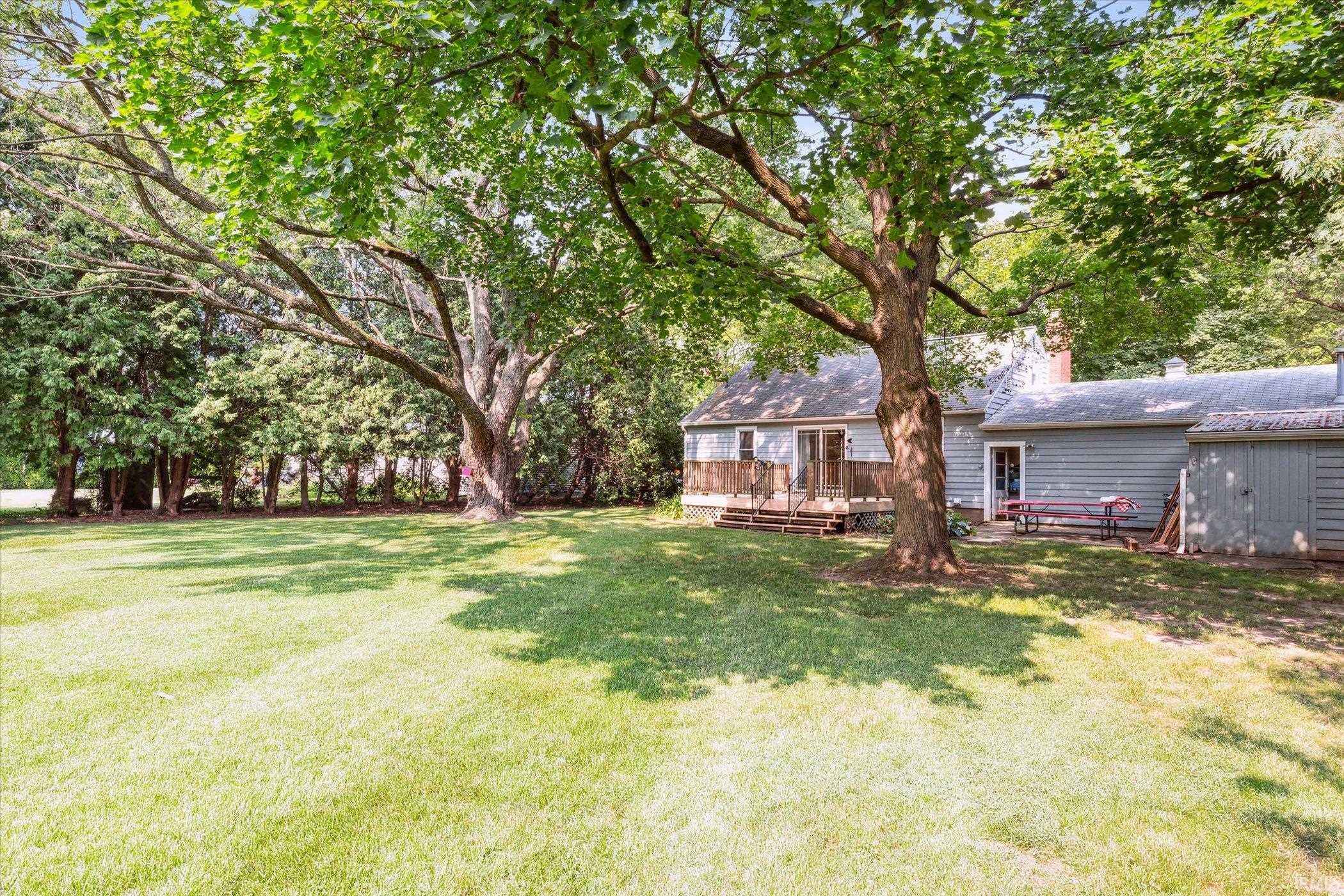 1009 Greene