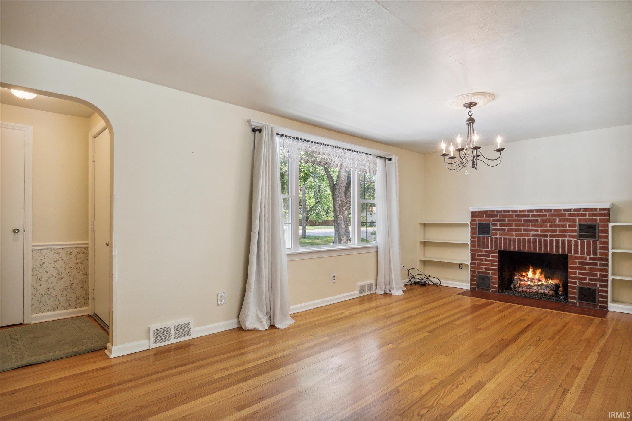 1009 Greene